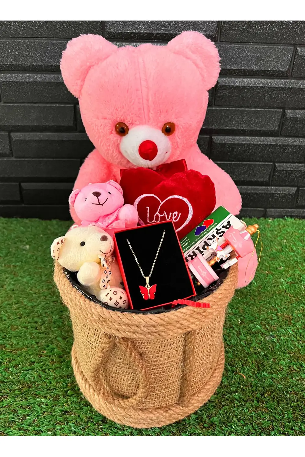 Sevgiliye Hediye 35cm Pembe Ayıcık ve Romantik Hediye Kutusu