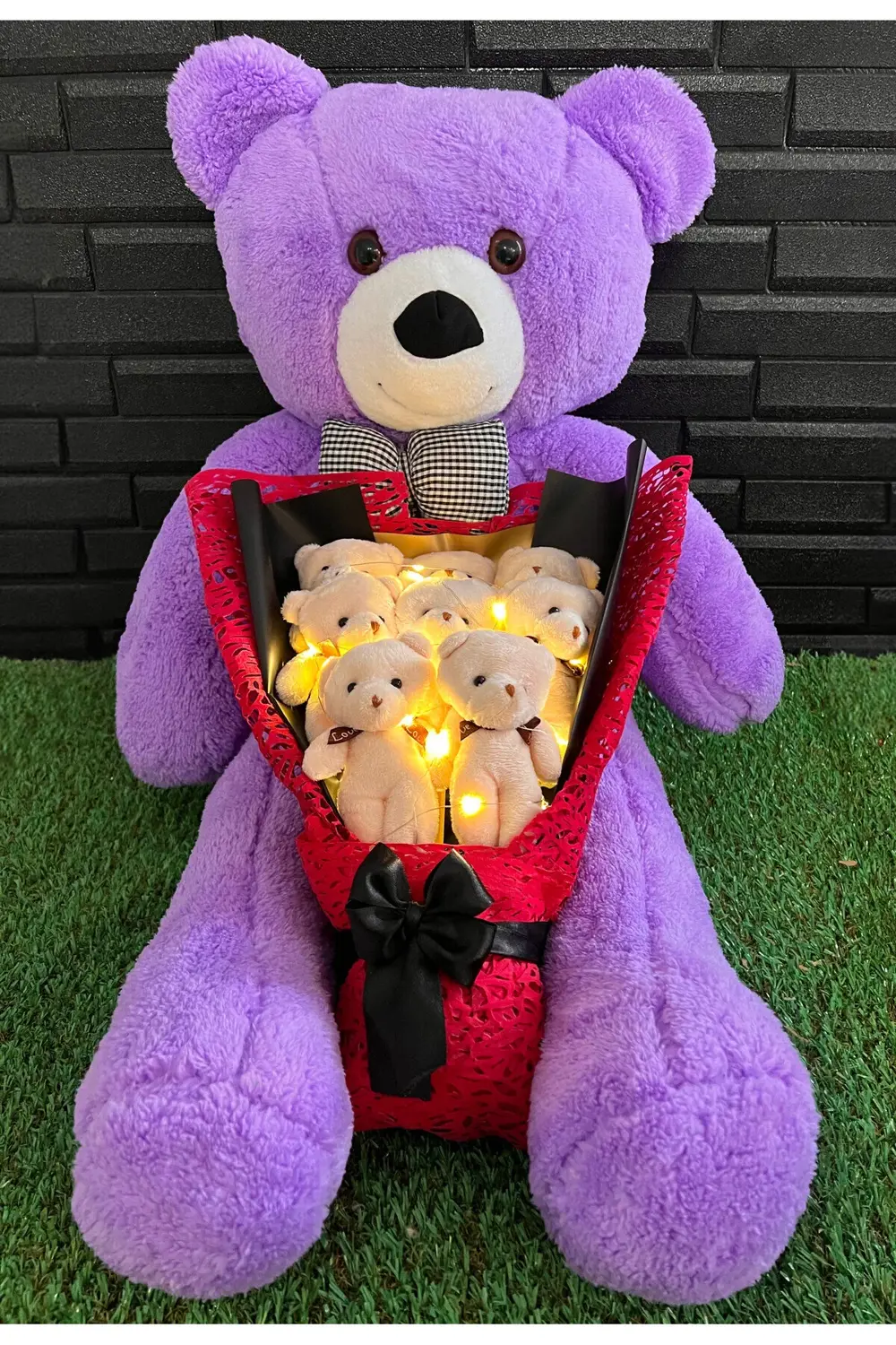 Sevgiliye Hediye 80cm Mor Ayıcık ve 8 Ayıcıklı Işıklı Ayıcık Buke
