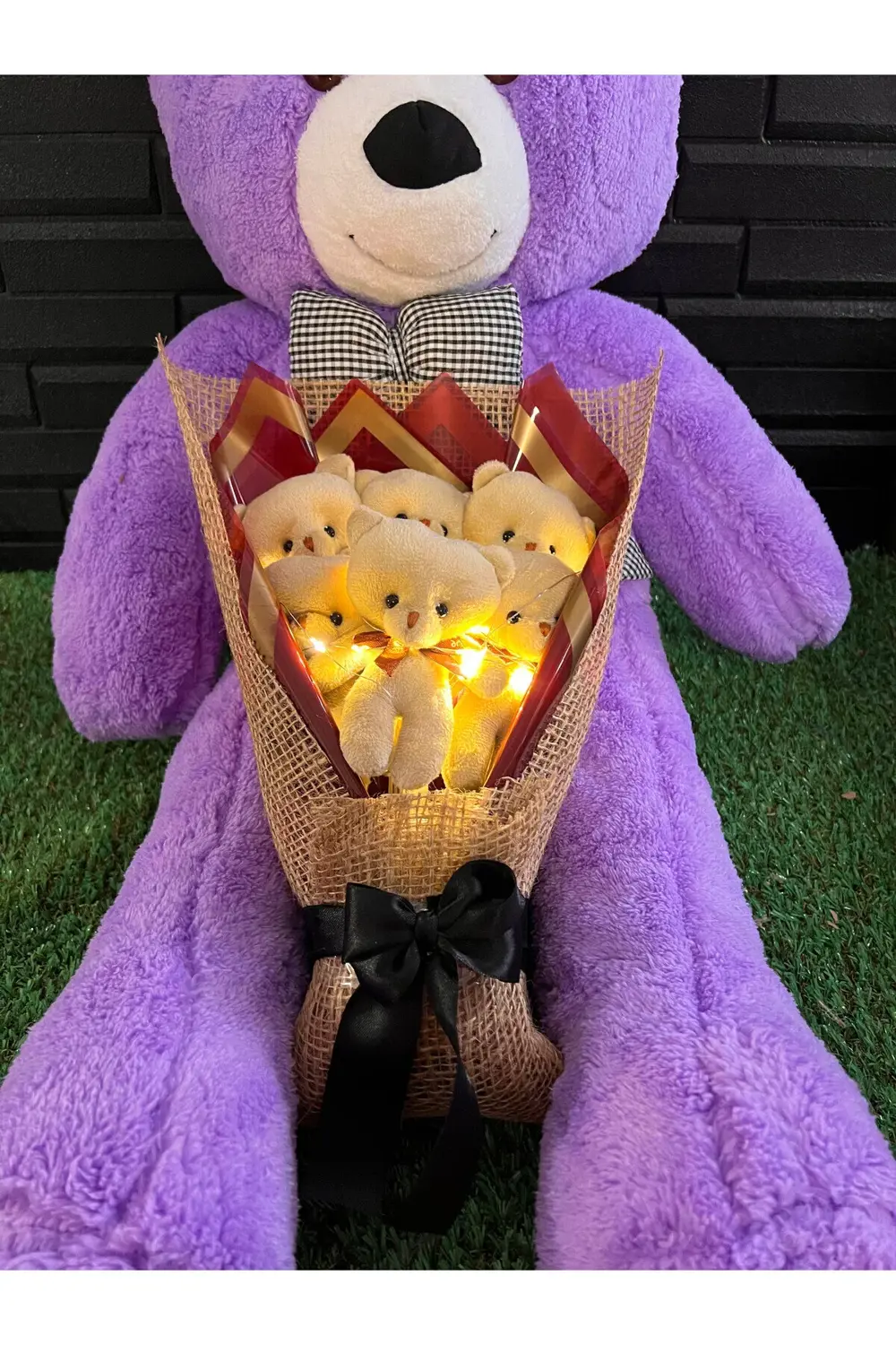 Sevgiliye Hediye 80cm Mor Ayıcık ve Sarı Işıklı Ayıcık Buketi - D