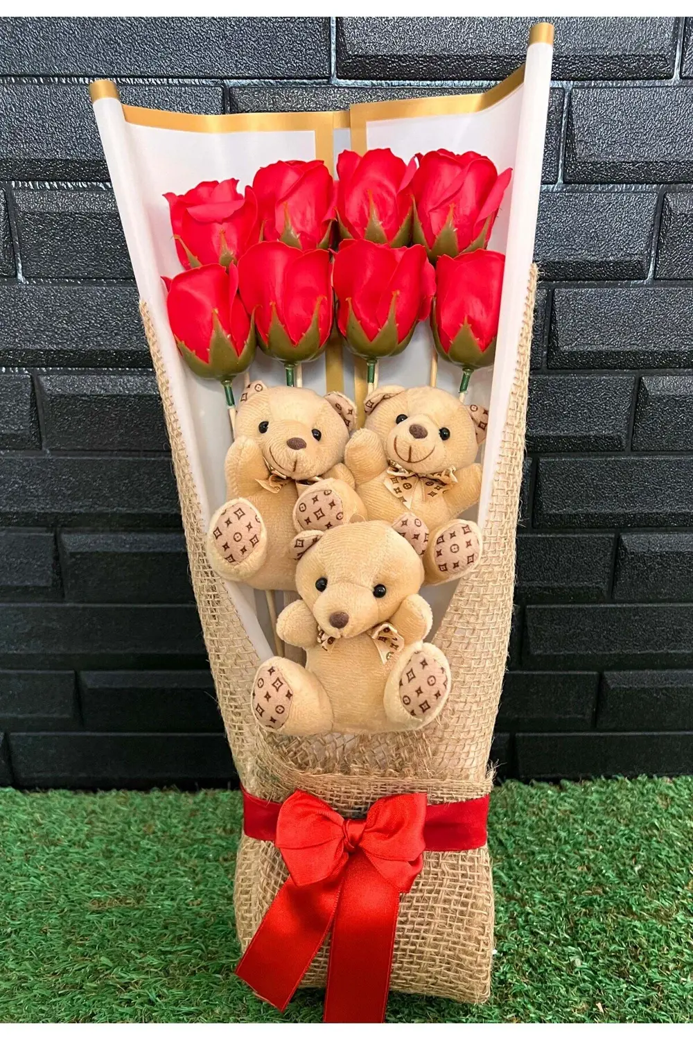 Sevgiliye Hediye Anneye Hediye Ablaya Hediye Ayıcıklı Güllü Buket