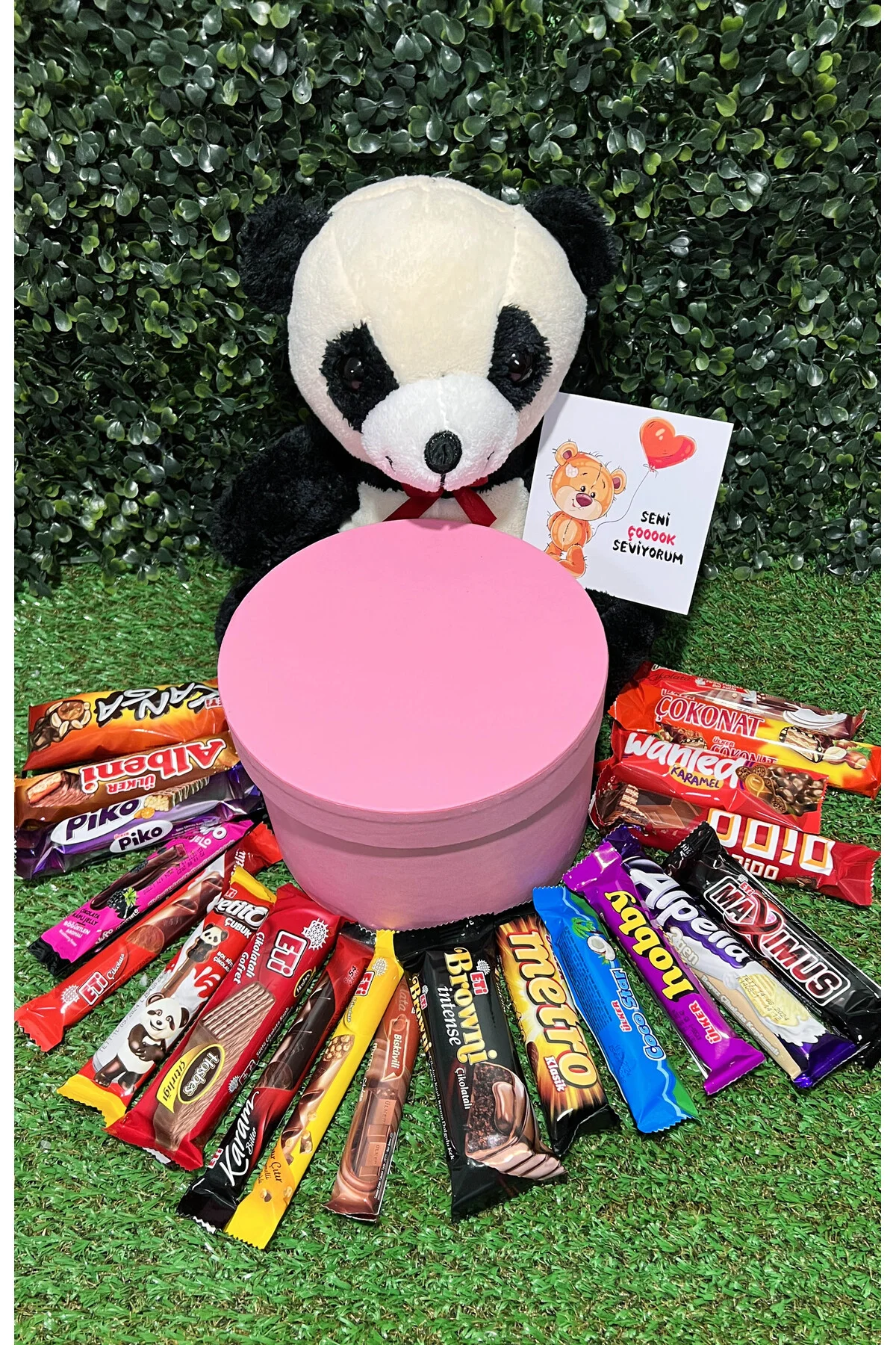 Sevgiliye Hediye Cikolata Dolu Kutu ve Panda Ayıcık - Çikolata Se