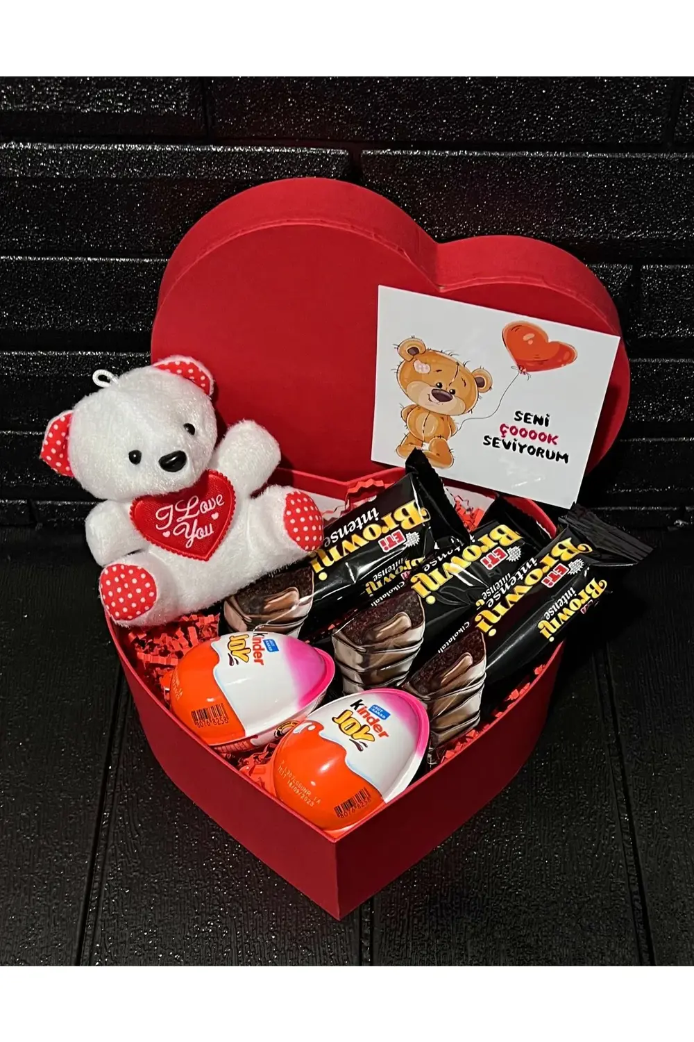 Sevgiliye Hediye Kalp Kutuda Kalpli Beyaz Ayıcık - Browni Intense
