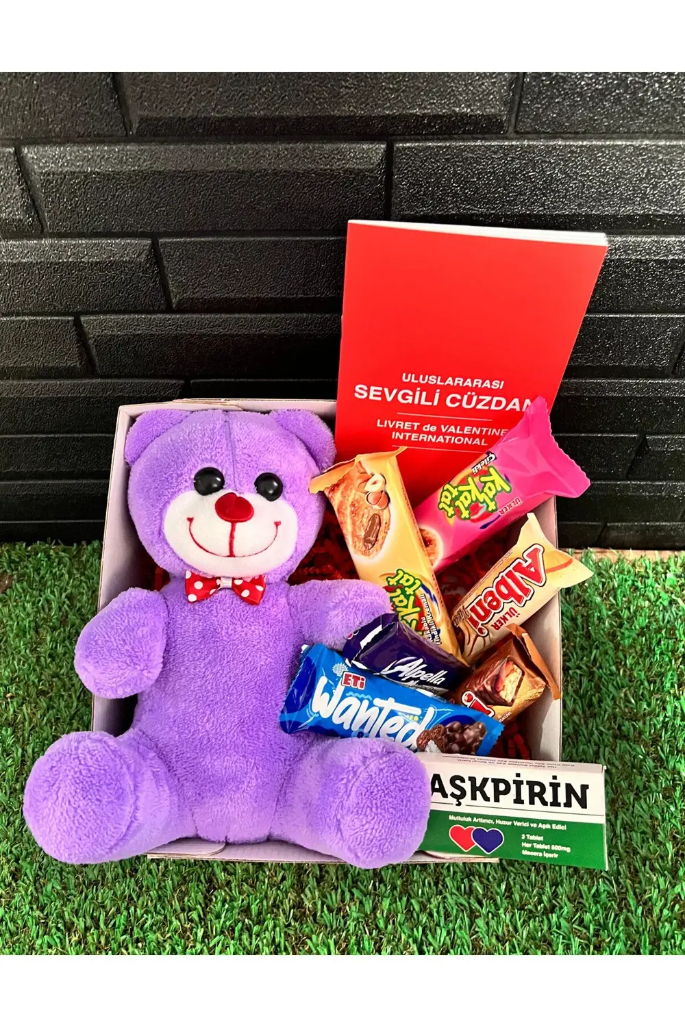 Sevgiliye Hediye Mor Ayıcıklı Çikolatalı Romantik Hediye Kutusu