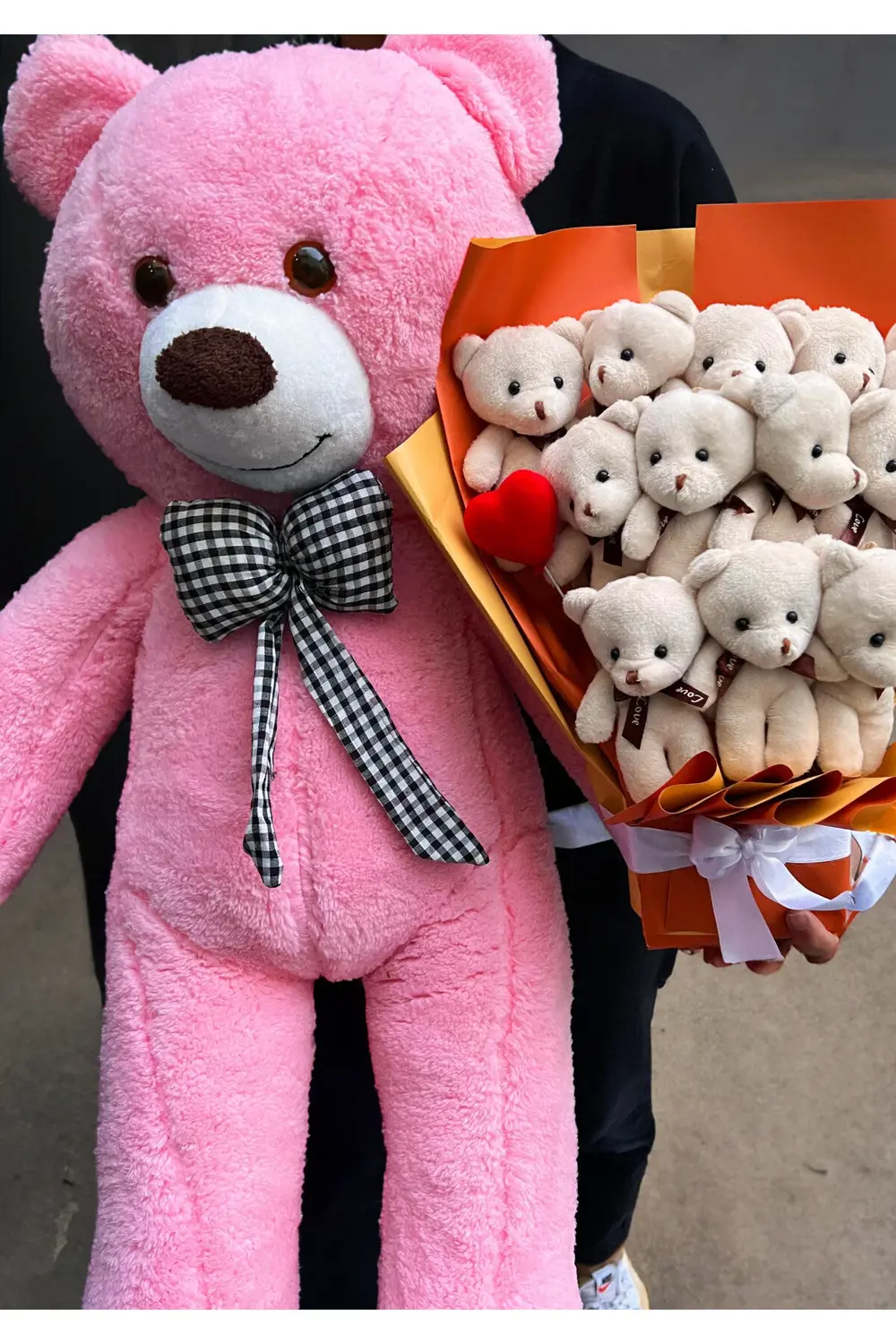 Sevgiliye Kiza Hediye 90cm Ayıcık ve 12li Lüx Ayıcık Buketi Dogum