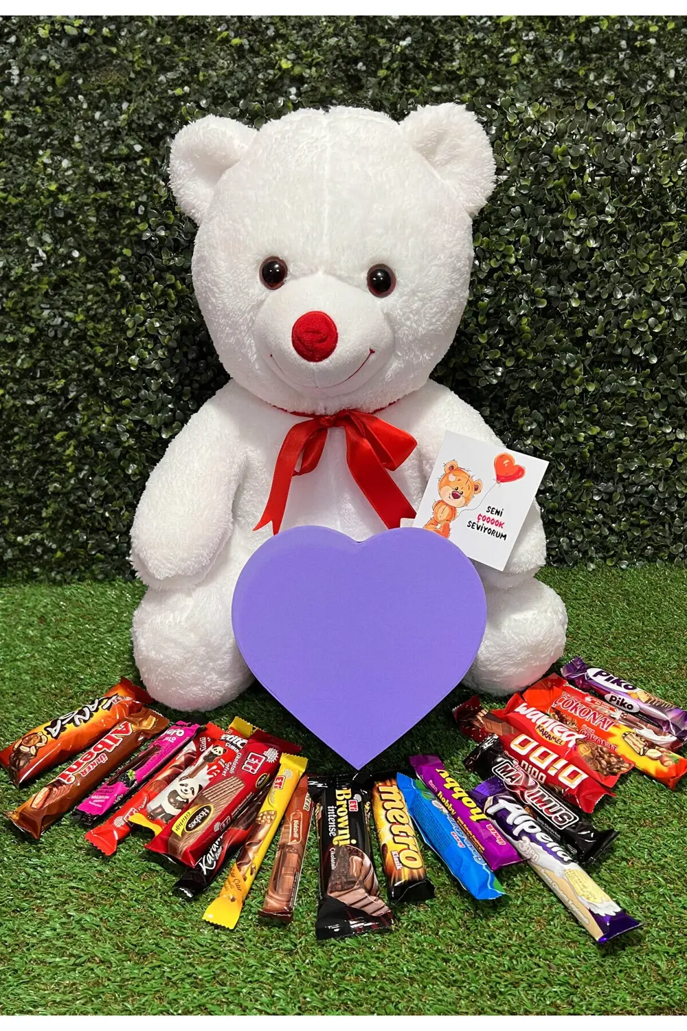 Sevgiliye Romantik Hediye Büyük Beyaz Ayıcık ve Kalp Kutuda Dolu