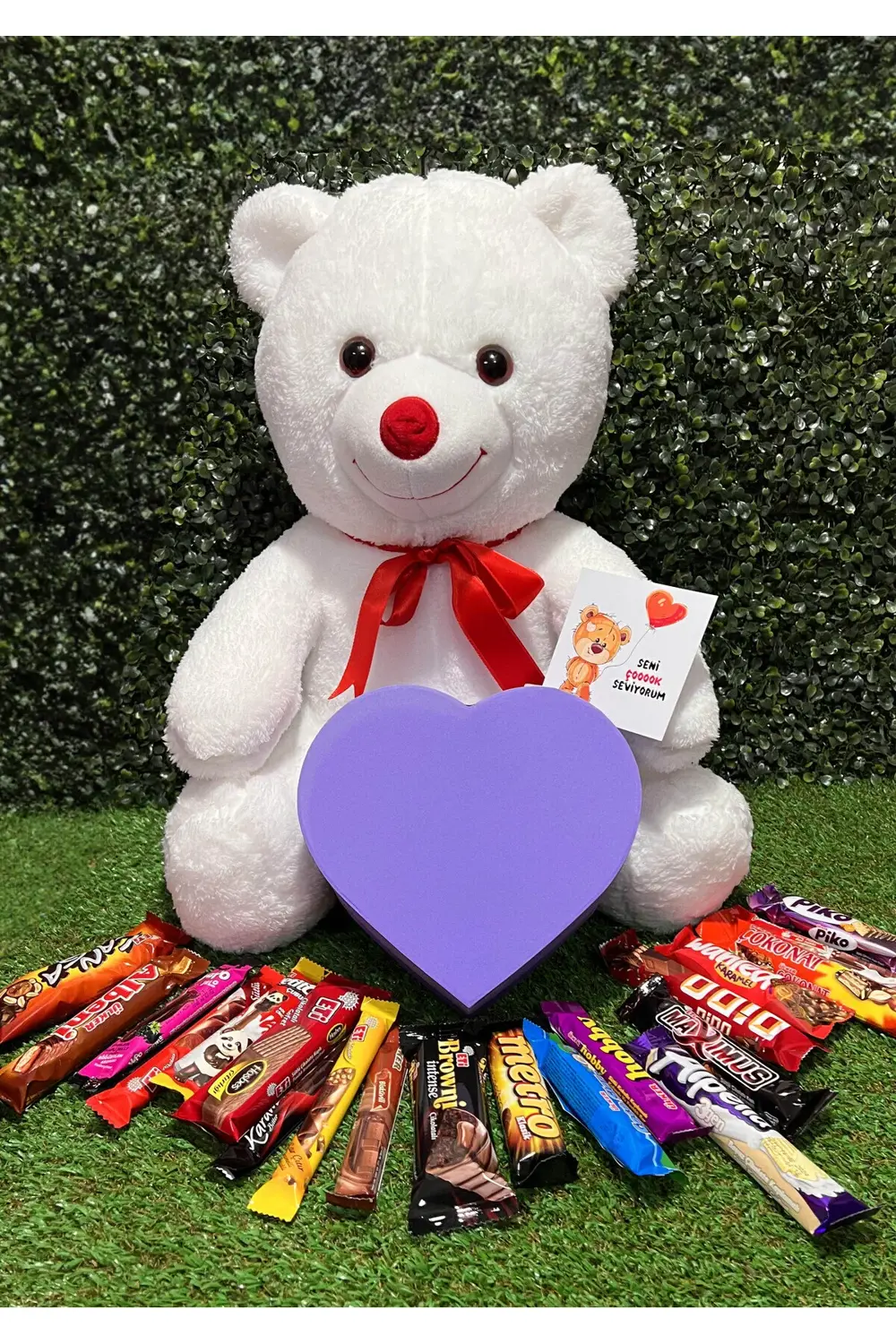 Sevgiliye Romantik Hediye Büyük Beyaz Ayıcık ve Kalp Kutuda Dolu