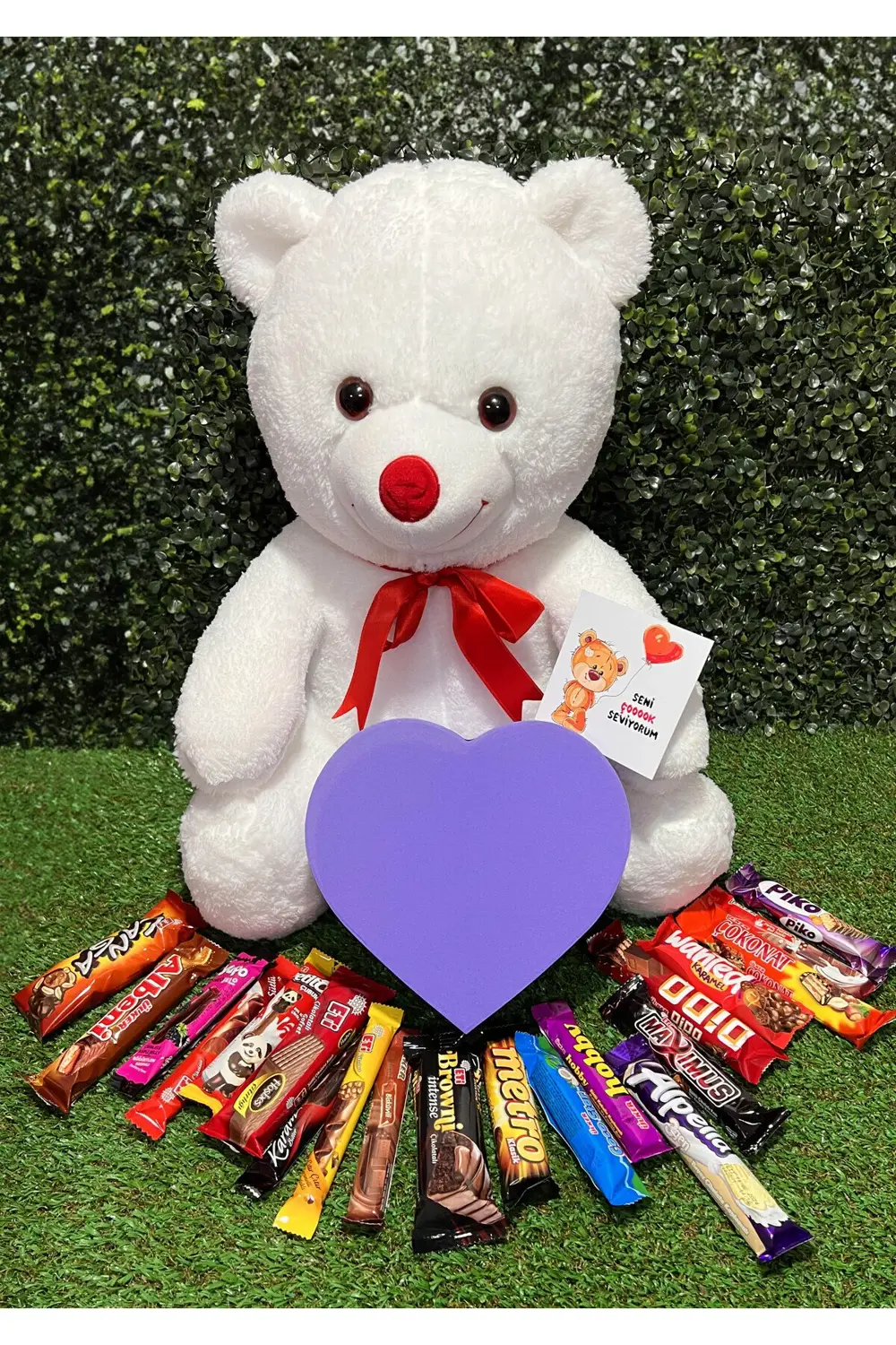 Sevgiliye Romantik Hediye Büyük Beyaz Ayıcık ve Kalp Kutuda Dolu