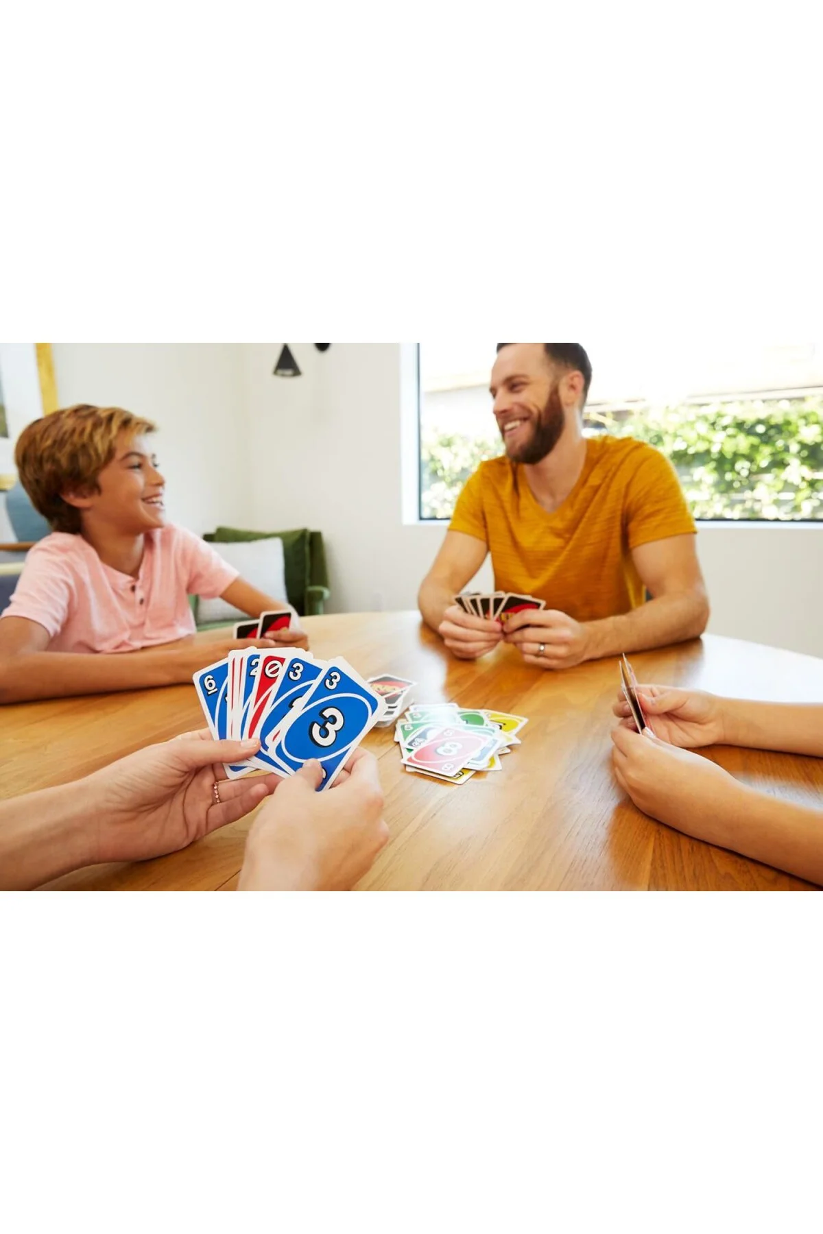 Sevilen UNO Deluxe kart oyunu, ailelerin favorisi , K0888