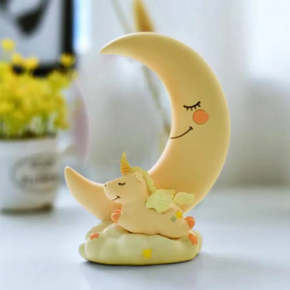 Sevimli Ay Ve Unicorn Dekorlu Renk Değiştiren Gece Lambası Sarı (
