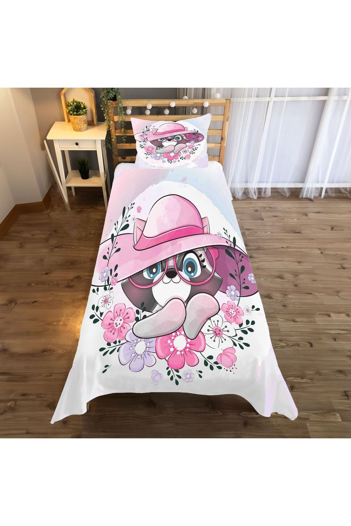 Evan Home Sevimli Hayvandesenli Çocuk Odasi Takim Perde (İki Kanat),Yatak Örtüsü,Yastik,Kirlent ,Hali,Tablo