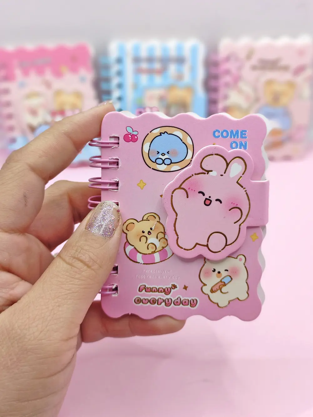 Sevimli Hayvanlar Cırtlı Cep Boy Mini Not Defteri (7x8 cm) - Pemb