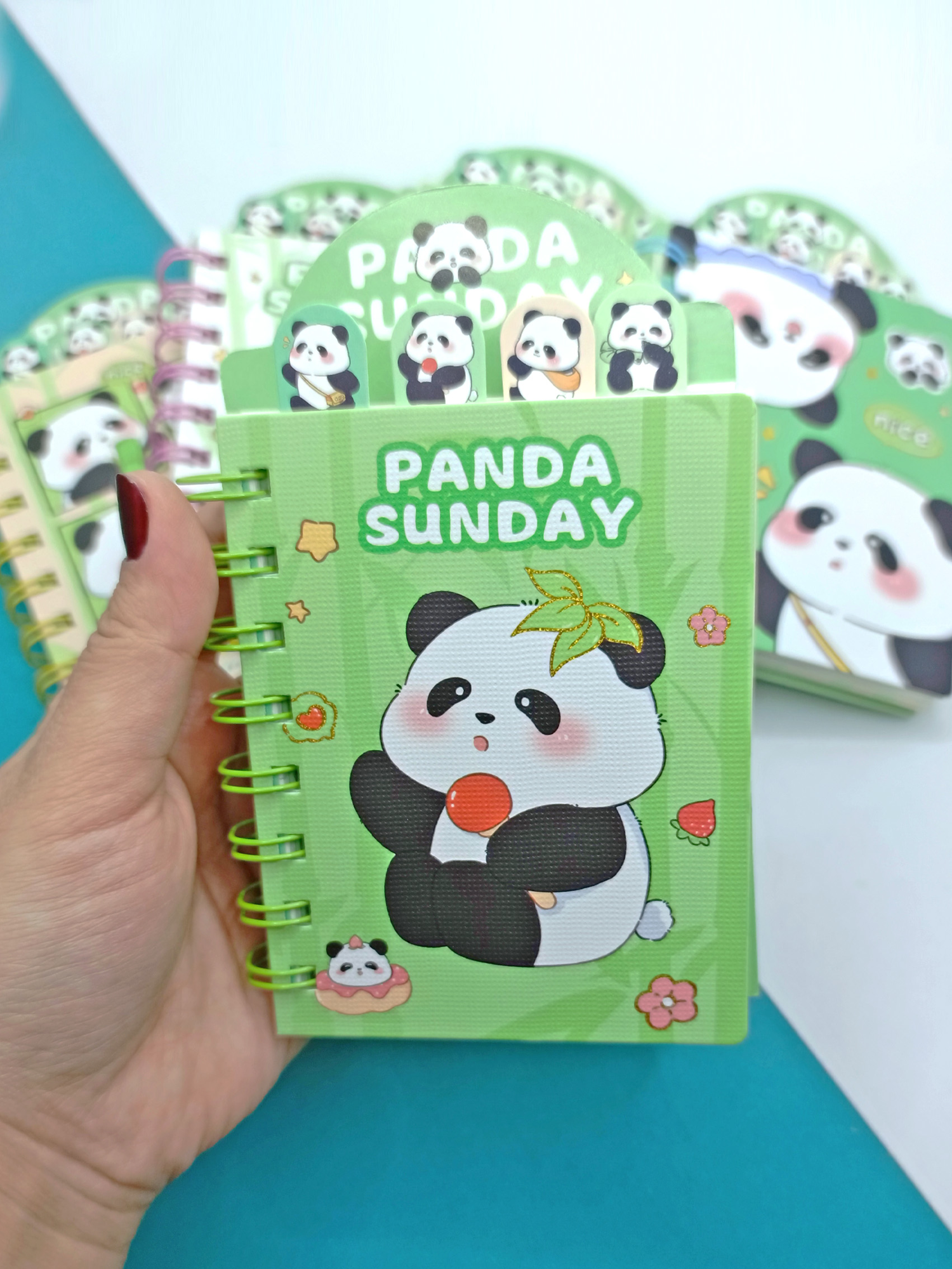 Sevimli Panda Ayraçlı Mini Not Defteri (9x14,5 cm) - Süslü Panda
