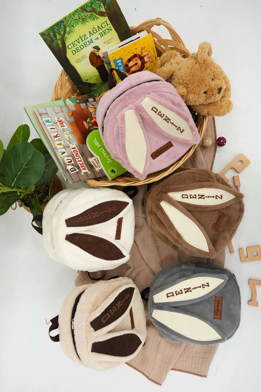 Sevimli Tavşan Çocuk Sırt Çantası: Kreş Peluş Kumaş Çanta, (İSTED