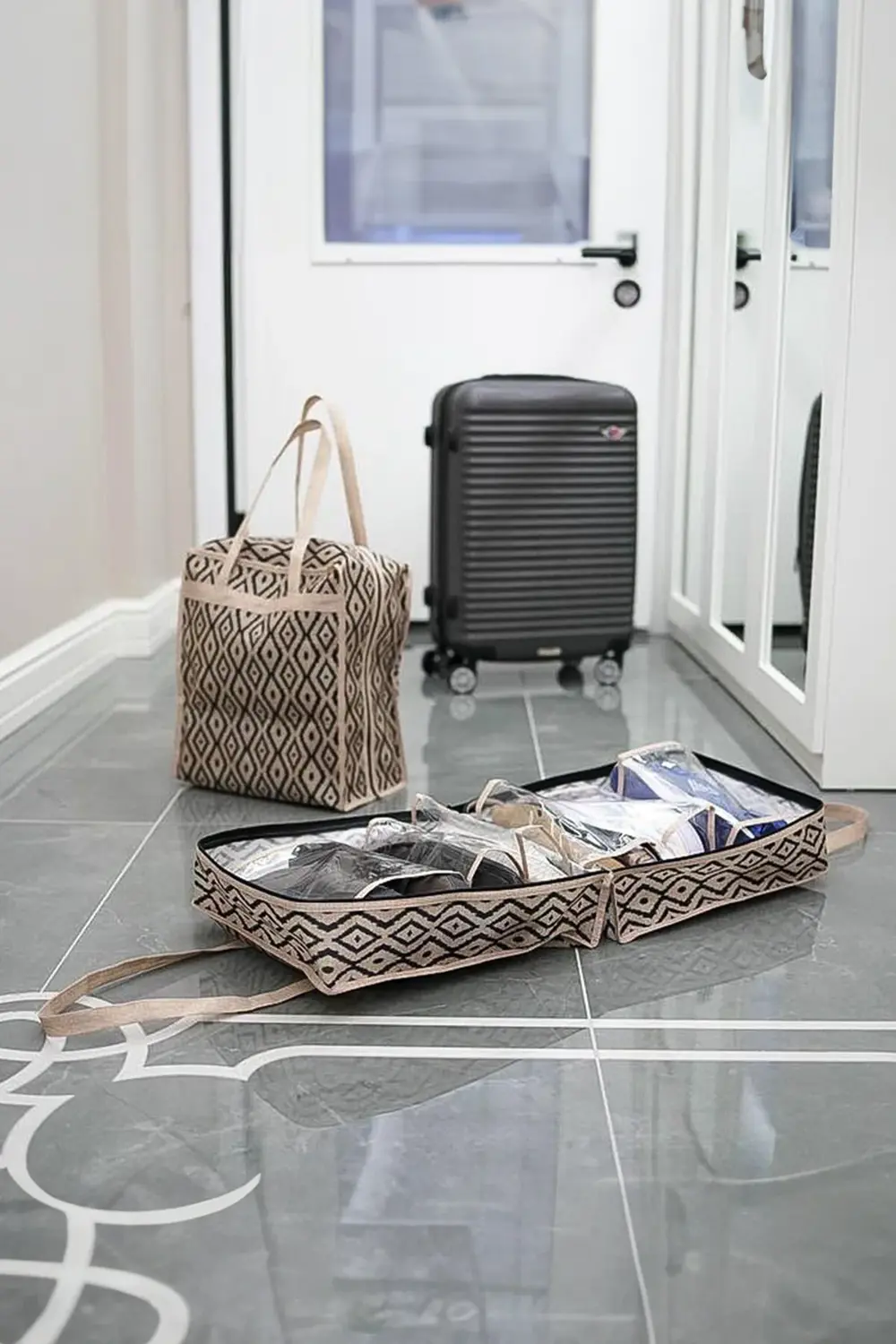 Seyahat Ayakkabı Çantası - Desenli. 35x22x40cm