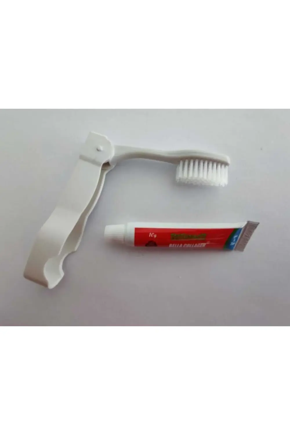 Seyahat Boy Katlanabilir Diş Fırçası ve Diş Macunu | Otel Diş Bak