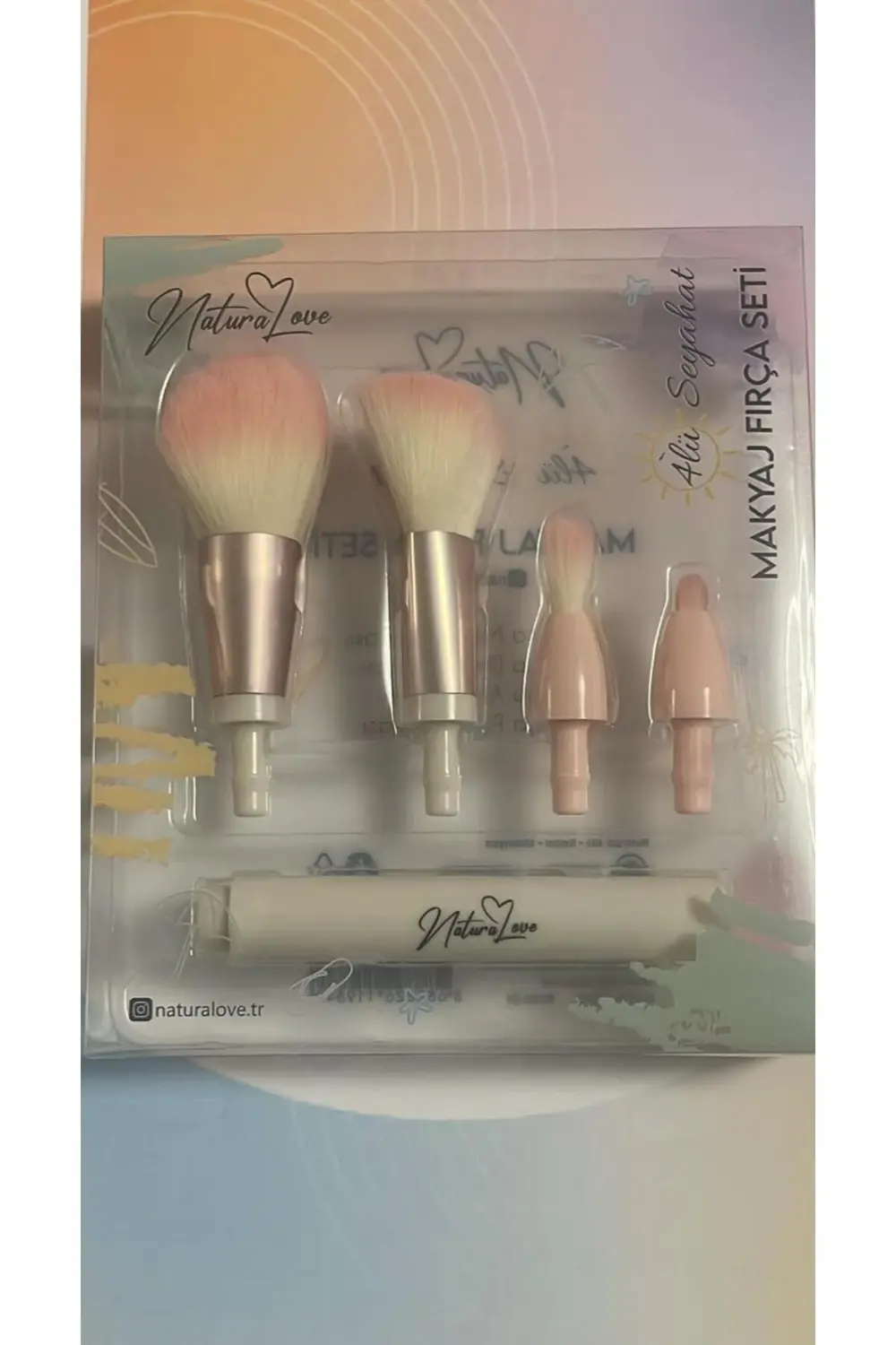 SEYAHAT İÇİN MAKYAJ FIRÇASI SETİ 4 LÜ NATURALOVE