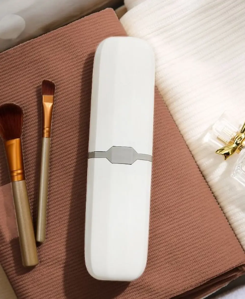 Seyahat Tipi Diş Fırçası ve Makyaj Fırçası Kabı 3 Renk