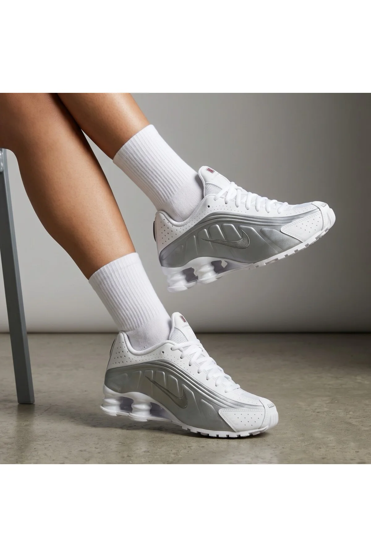 Shox R4 Beyaz-Gümüş Günlük Sneaker CW2626-101 PASHA GİYİM Fiyatı, Yorumları ve Özellikleri