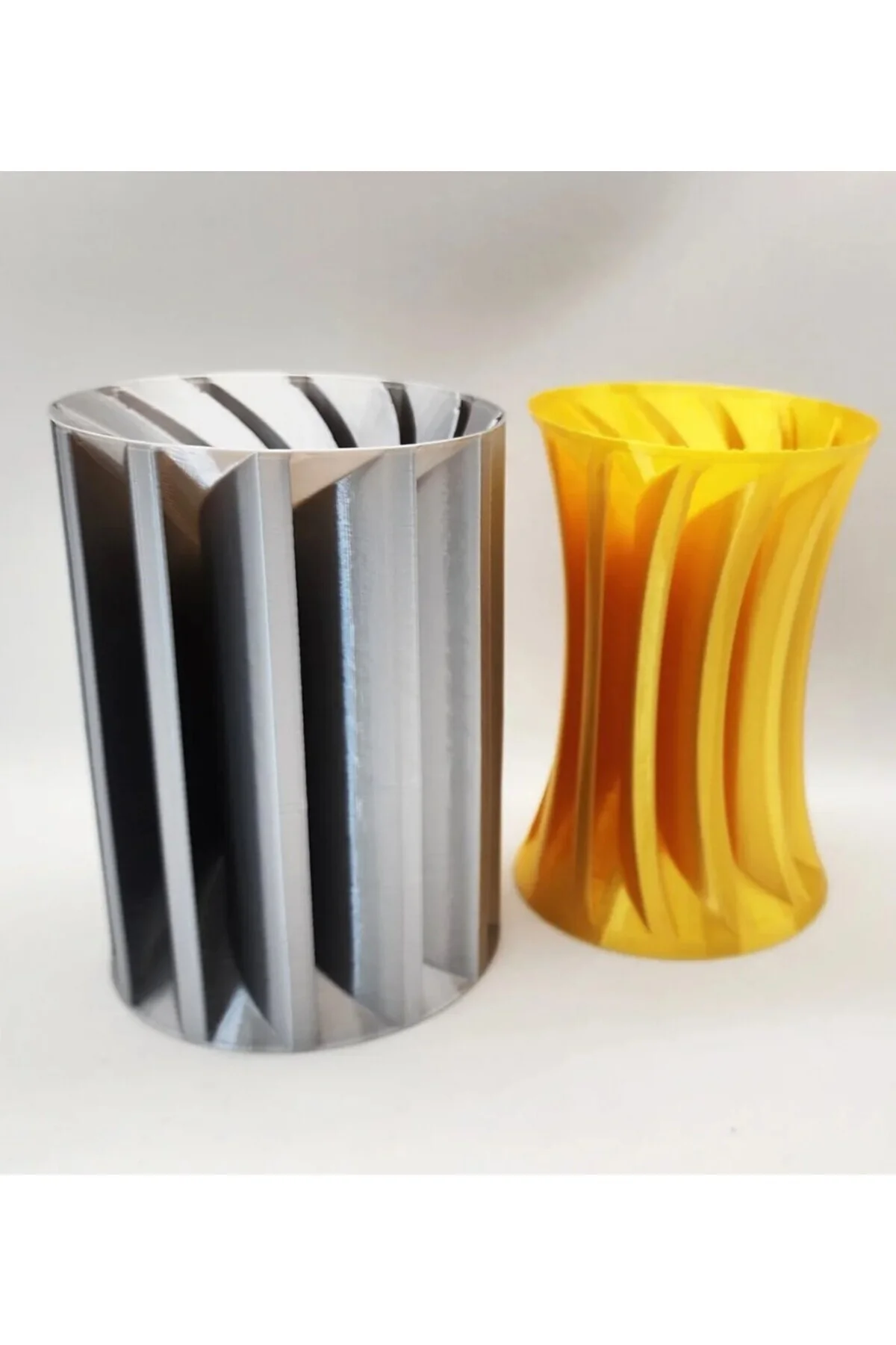 Shutter Dekoratif Modern Vazo 2'li Set (PLASTİKTİR 15 CM YÜKSEKLİK) Fiyatı, Yorumları ve Özellikleri