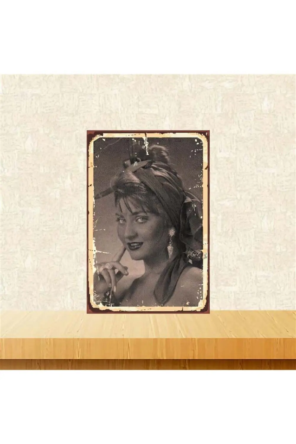 Sibel Can Retro Ahşap Poster Tkfx3740