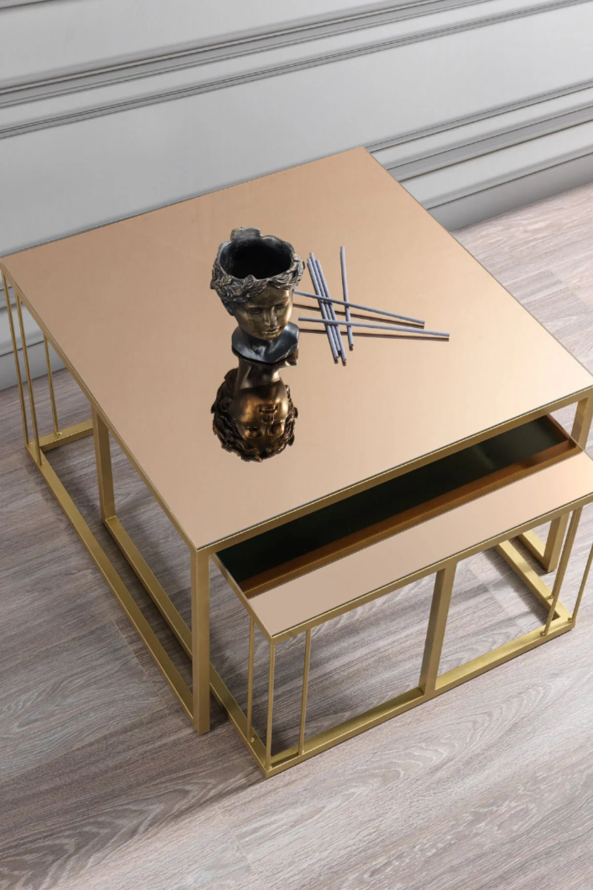 Siena Gold Metal Ayaklı Bronz Aynalı Orta Sehpa Takımı