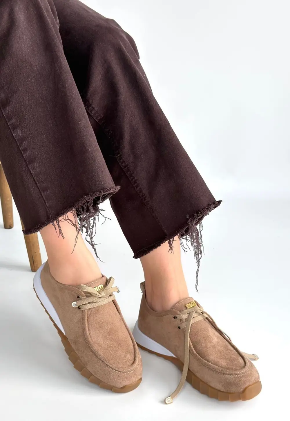 Sier Bej Süet Bağcıklı Spor Ayakkabı