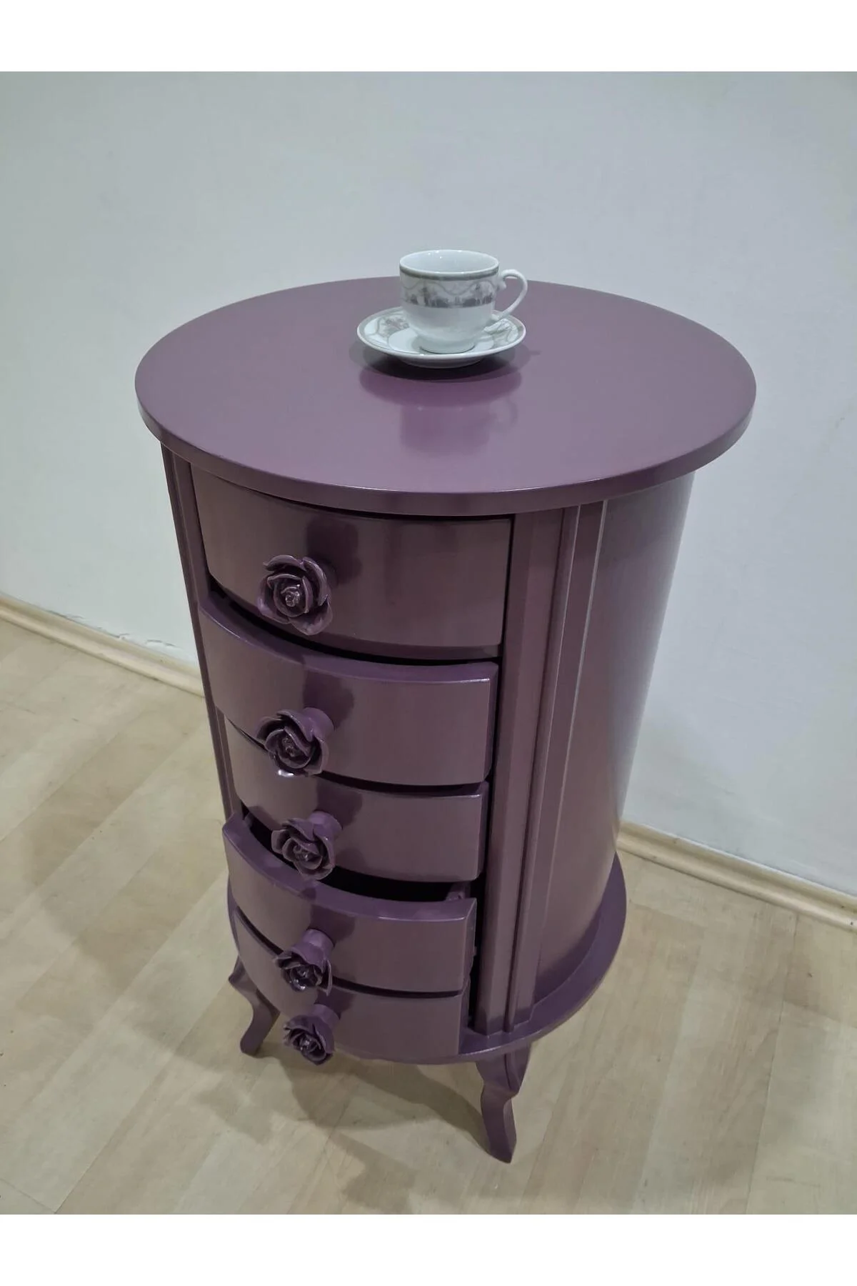 Şifonyer Şeker 90606 Aslan Lükens Model 5 Çekmece 1 Ad Parlak PEMBE Porselen Kulp Şifonyer Şeker 90606 Aslan Lükens Model 5 Çekmece 1 Ad Parlak PEMBE Porselen Kulp - Görsel 8