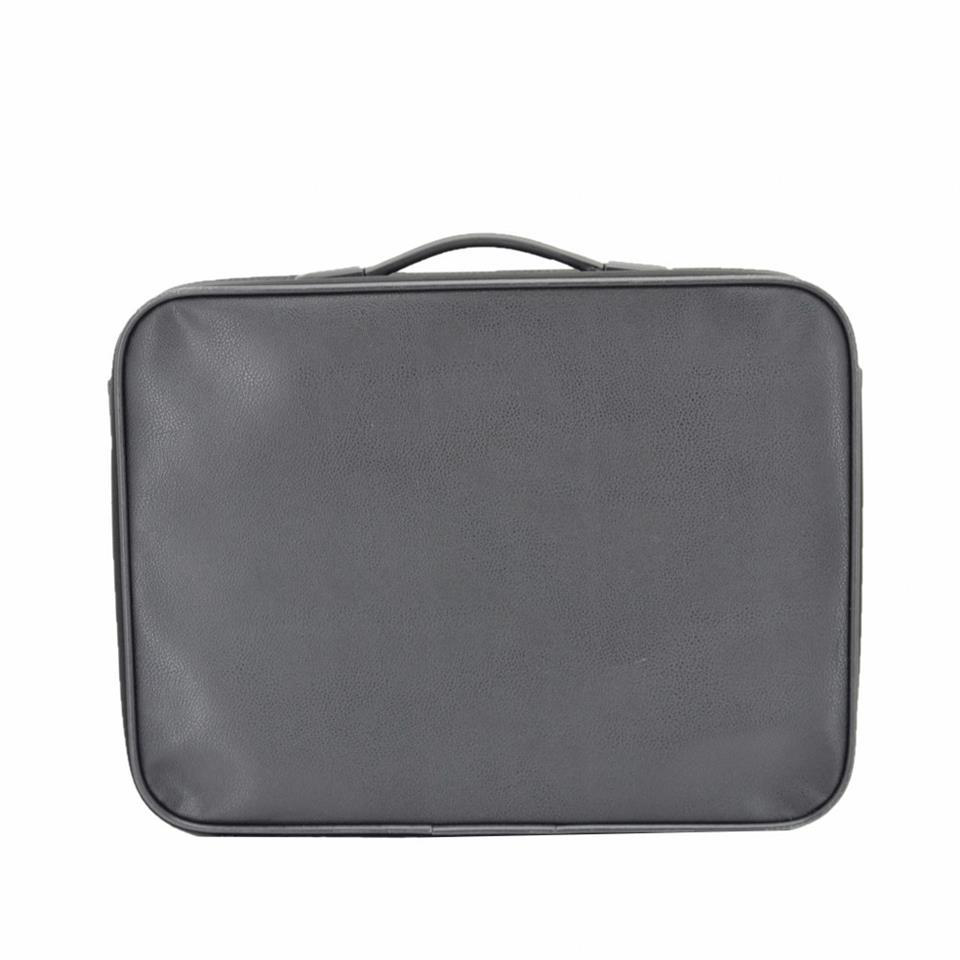 Çanta Yurdu Şifreli Kasali Vegan Deri Evrak Ve Laptop Çantasi 17 İnç Siyah Çanta Yurdu Şifreli Kasali Vegan Deri Evrak Ve Laptop Çantasi 17 İnç Siyah