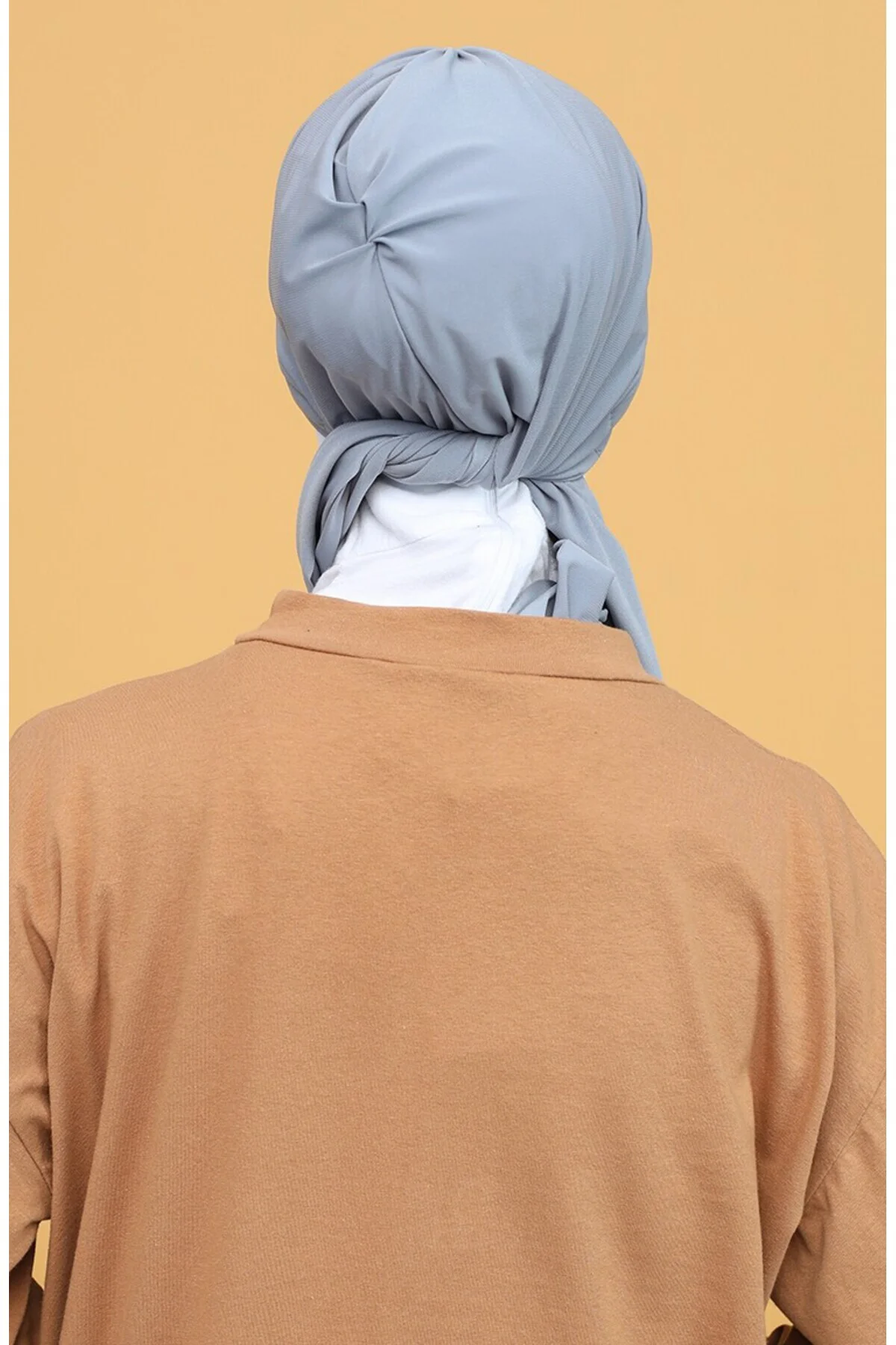 Şık Büzgülü Gri Renkli Bone