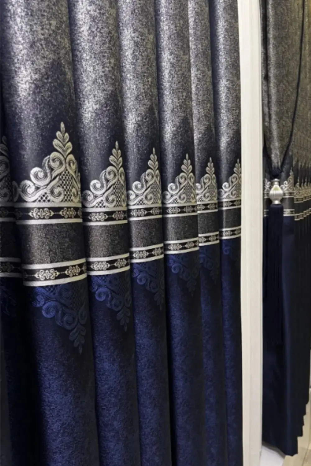 Şık Desenli Pano Fon Lacivert-Gümüş (Tek Kanat+Aksesuar)