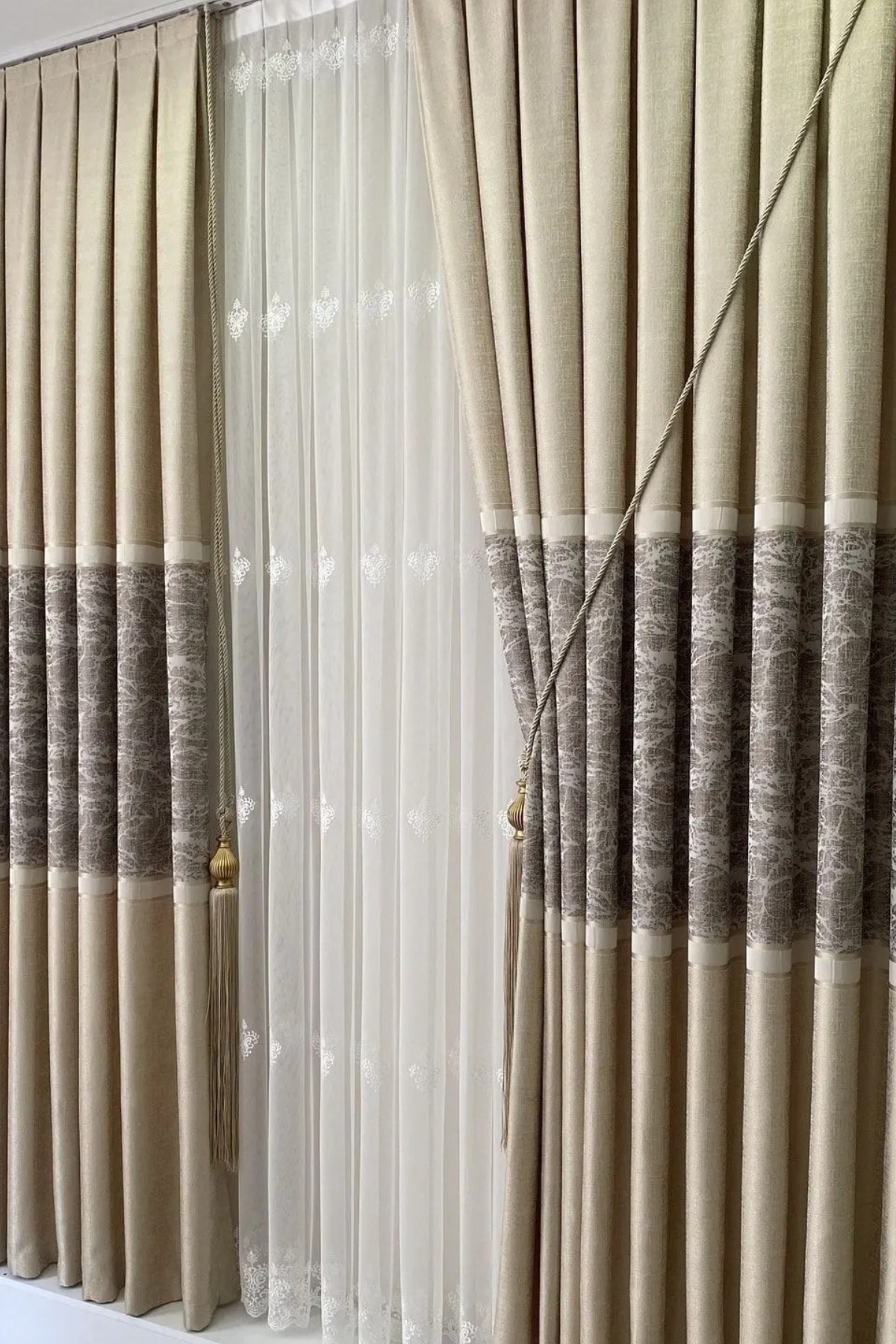 Özgün Home Şık Desenli Pano Fon Krem-Cappuccino (Tek Kanat+Aksesuar)