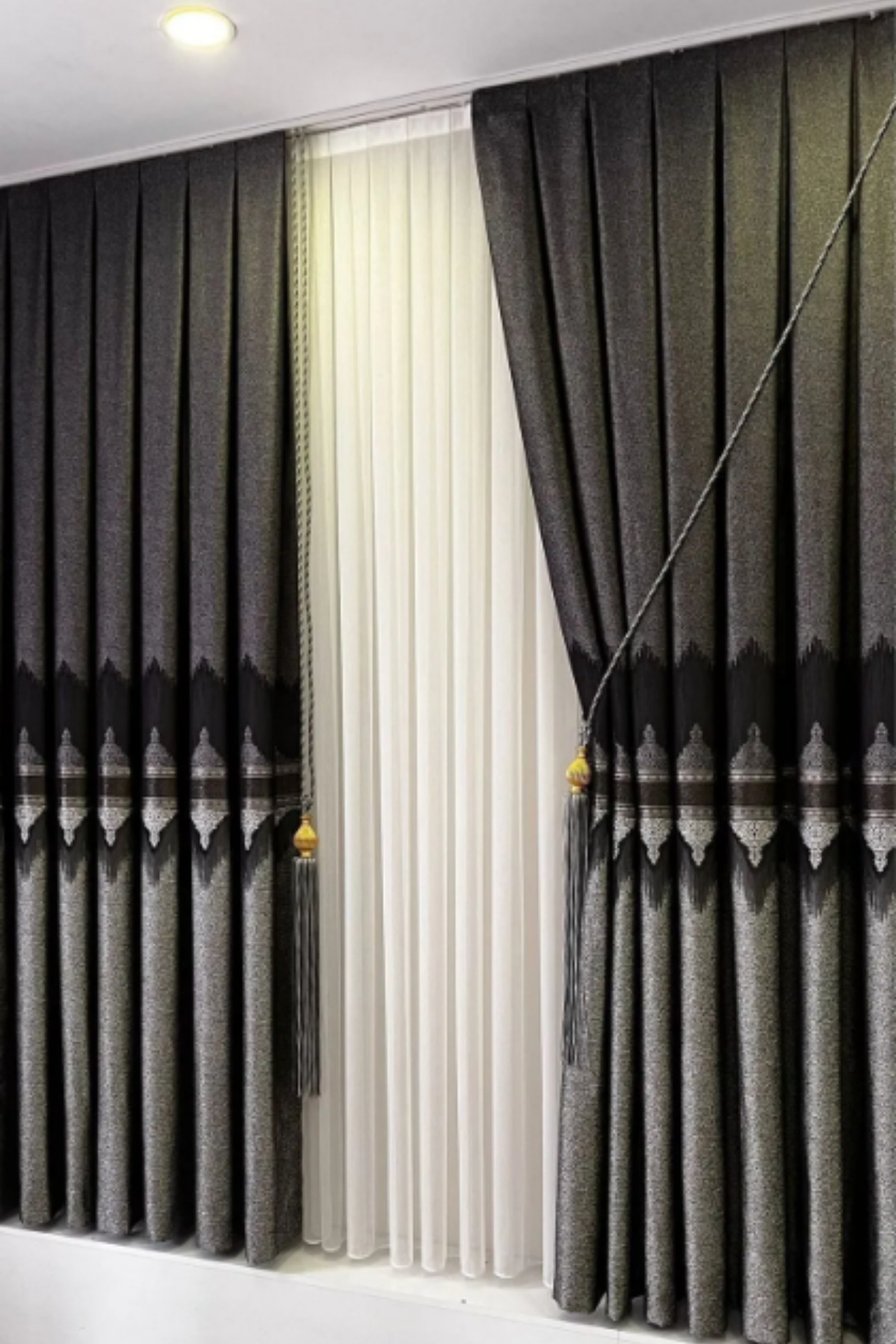 Özgün Home Şık Desenli Pano Fon Antrasit-Gri (Tek Kanat+Aksesuar)