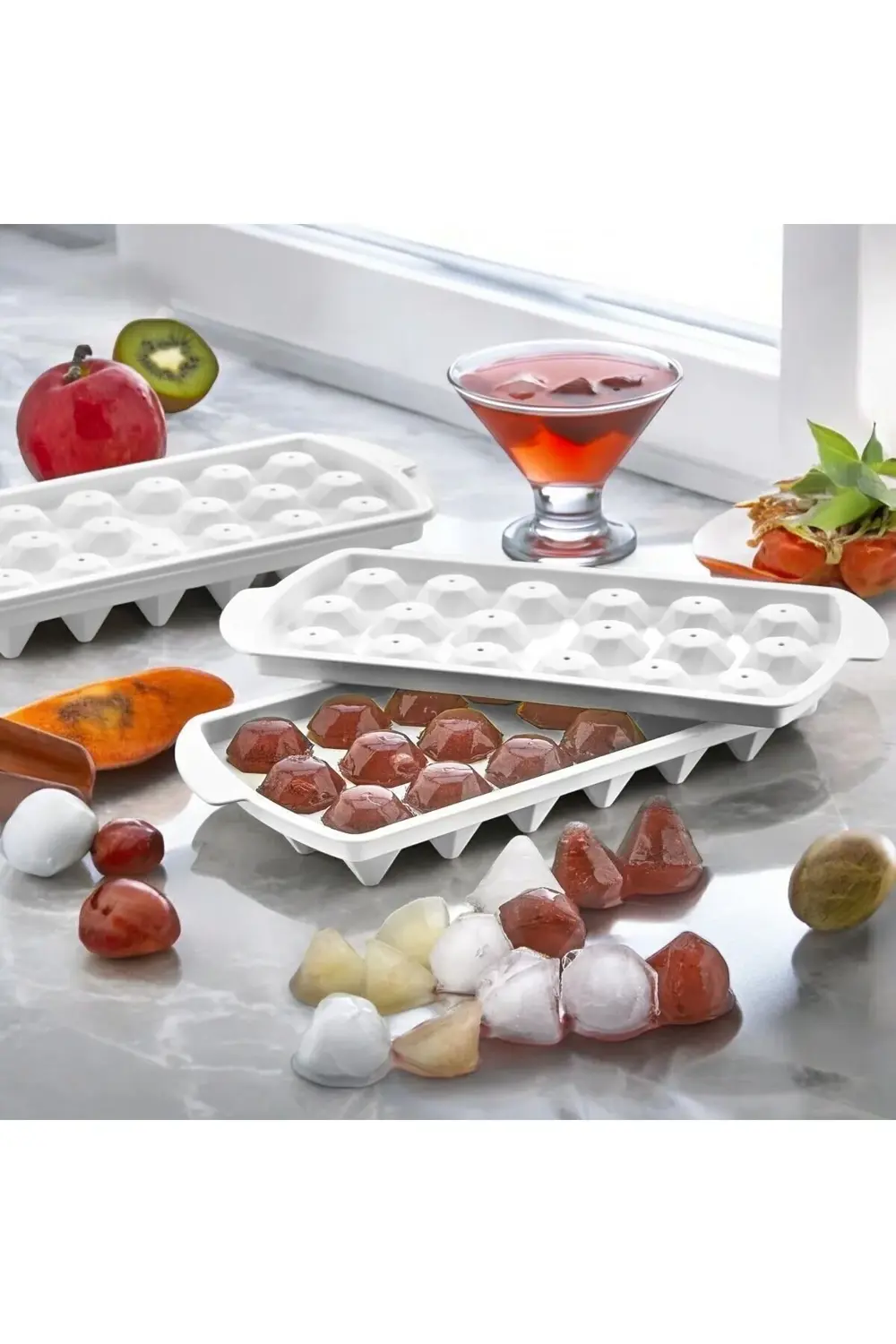 Şık Elmas Şeklinde 18'li Buzluk Seti - Göz Alıcı Elmas Desenli 18