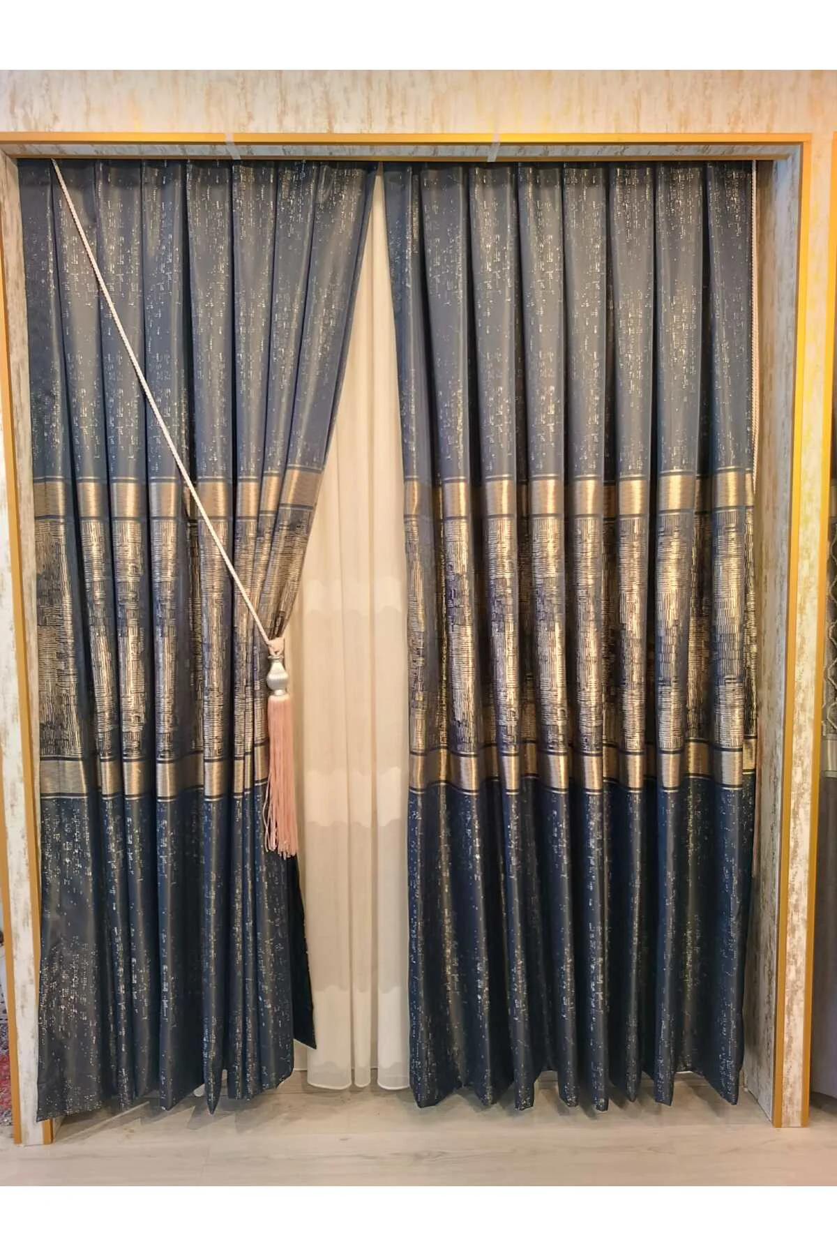 Şık Pano Fon Perde (Tek Kanat)