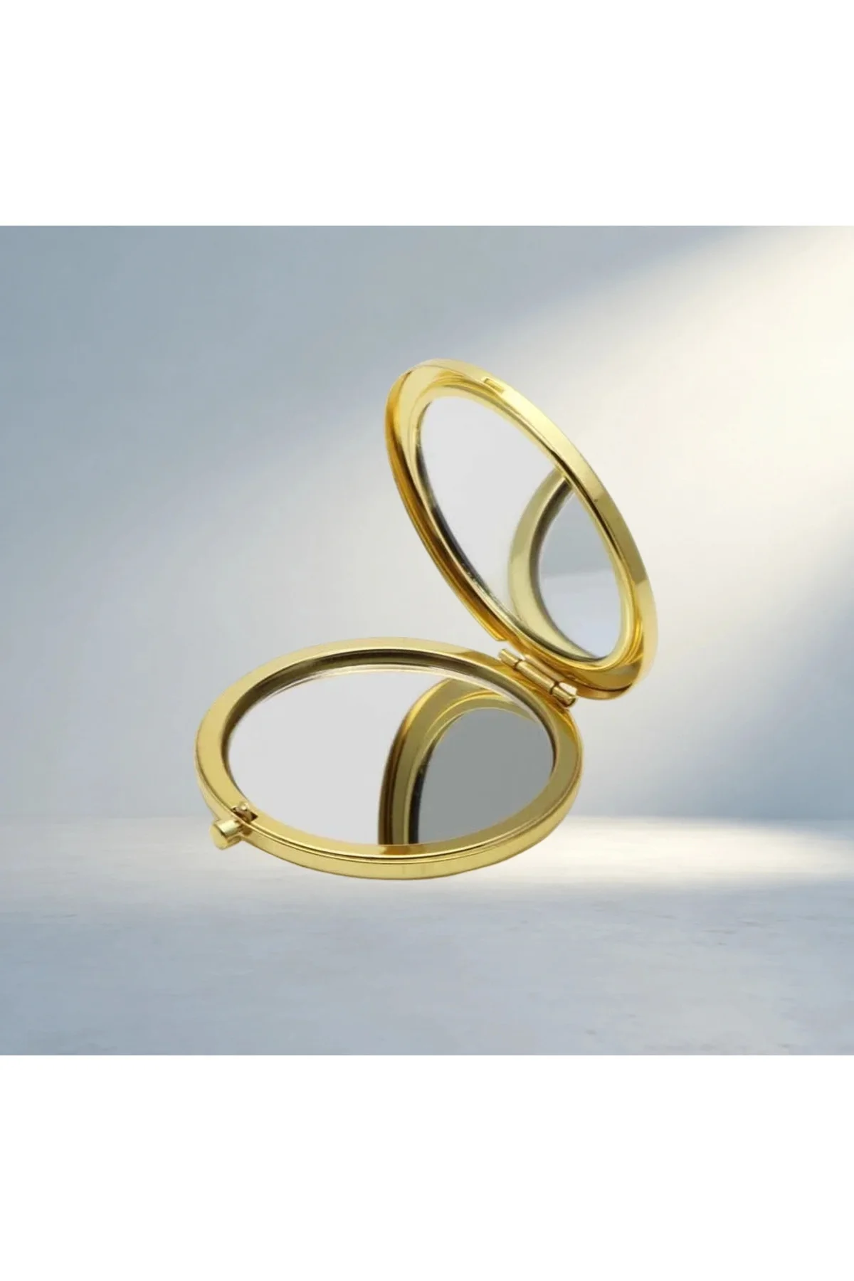 Şık Promosyon Cep Gold Renk Hediye Seçeneği Şık Promosyon Cep Gold Renk Hediye Seçeneği