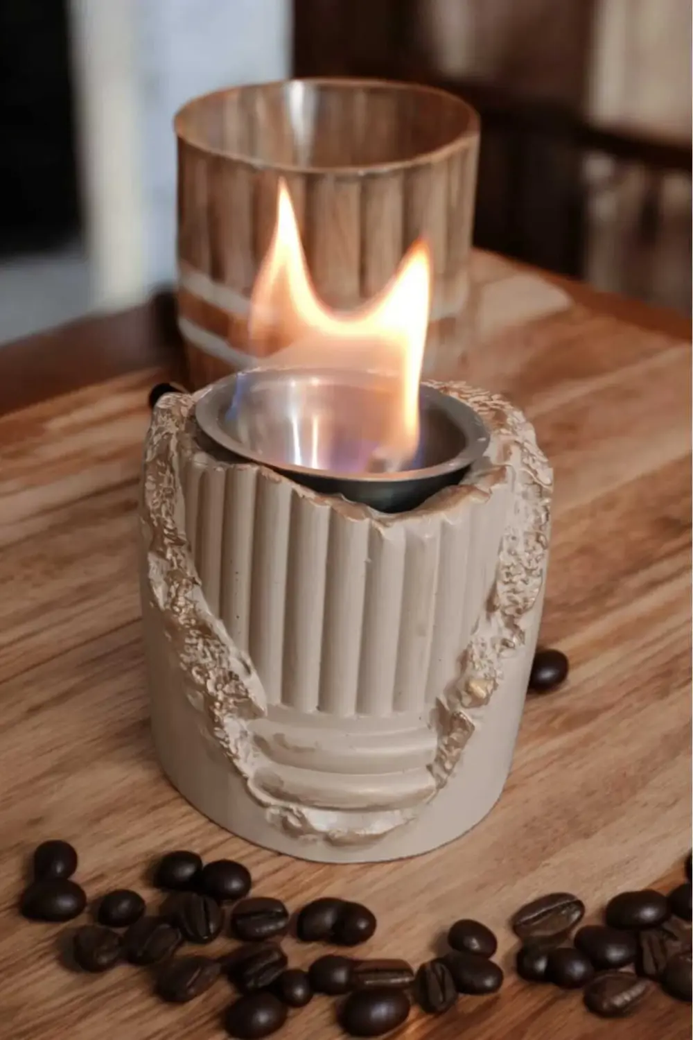 Şık ve Dekoratif Ateş Çukuru Sütlü Kahve