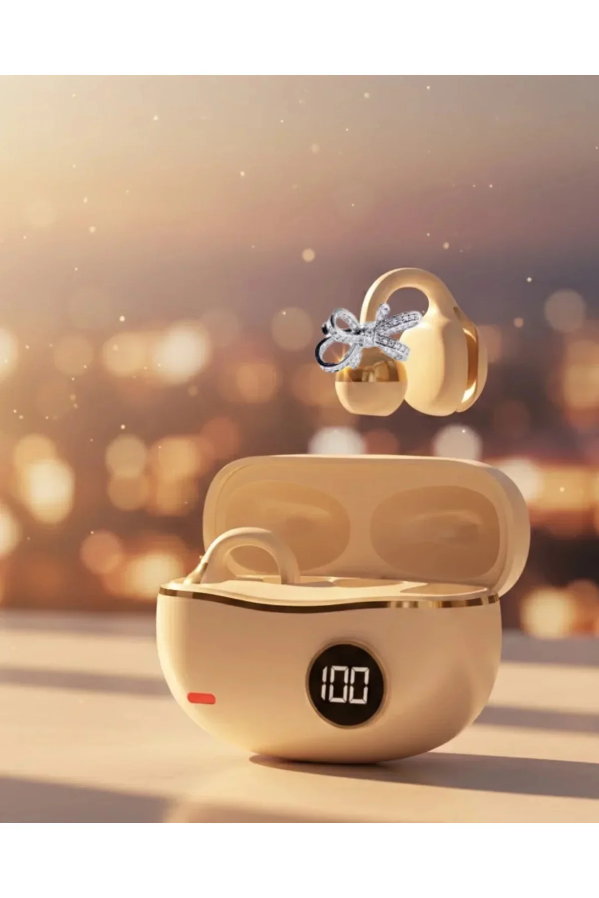 Şık ve Taşınabilir Bluetooth Kulaklık Gün Boyu Kullanım 2 Kurdele Küpe Hediyeli Şık ve Taşınabilir Bluetooth Kulaklık Gün Boyu Kullanım 2 Kurdele Küpe Hediyeli