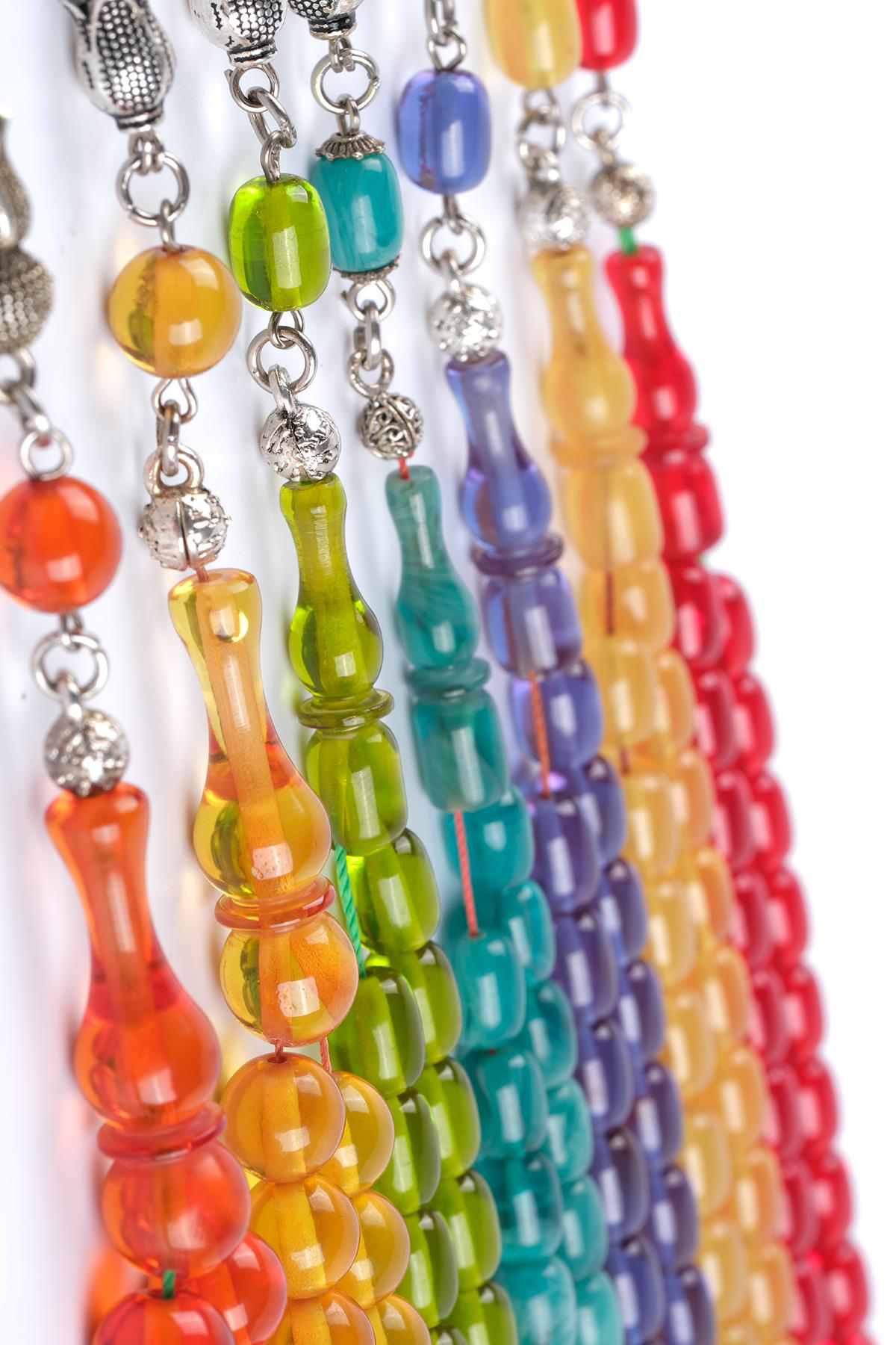 Beyisa Sıkma Serisi Kırmızı Kehribar Tesbih Metal Püsküllü Tesbih Kapsül