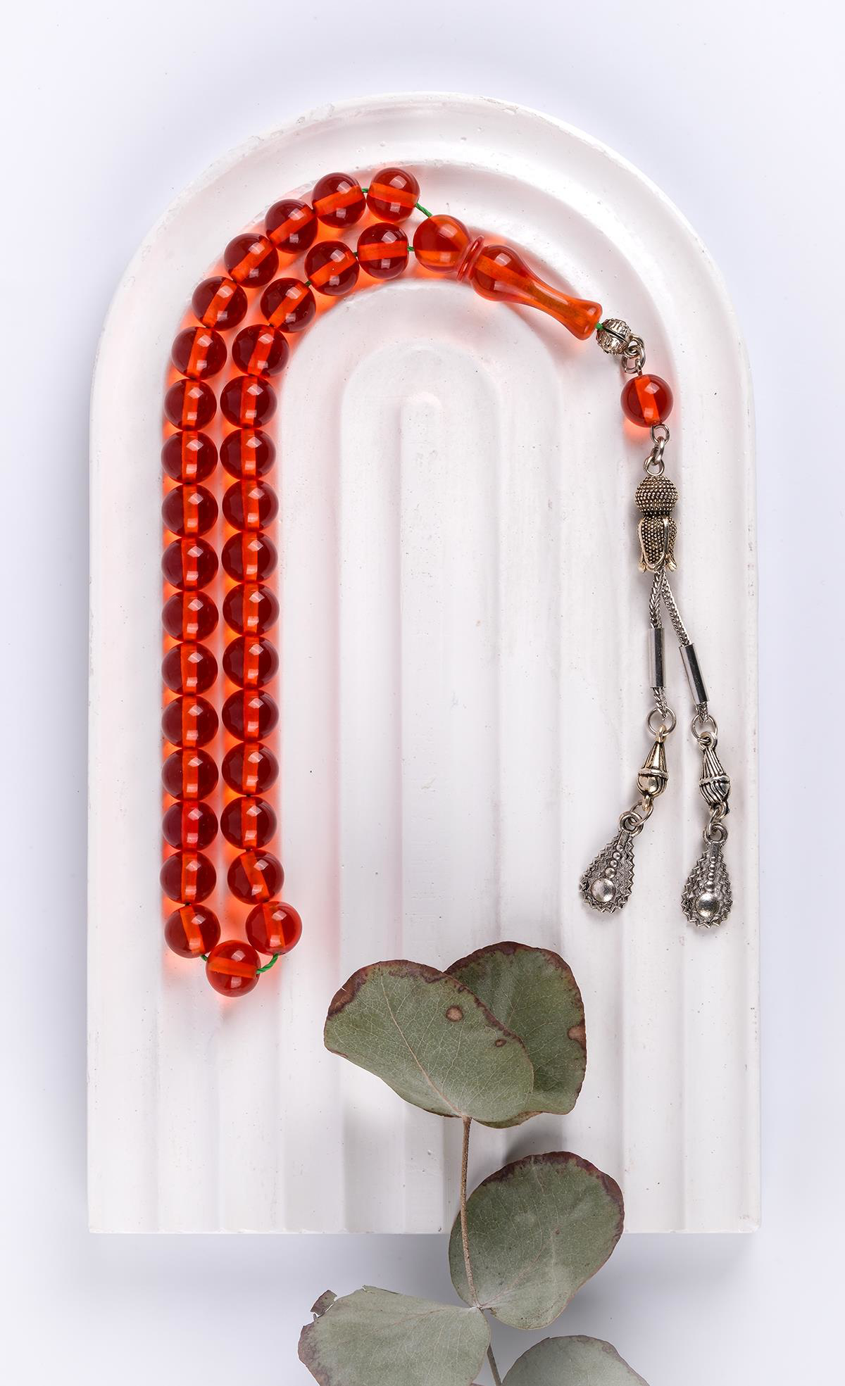 Sıkma Serisi Kırmızı Kehribar Tesbih Metal Püsküllü Tesbih Kapsül