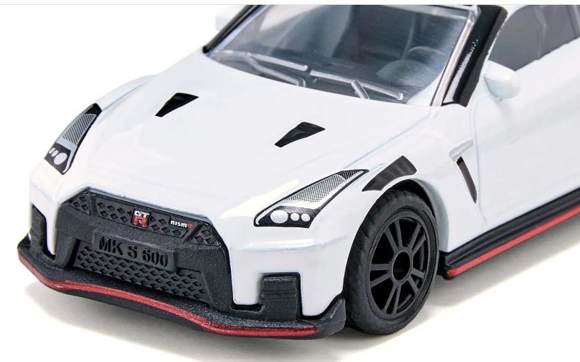 Adore Oyuncak Siku 1579 Nissan Gt-R Nismo