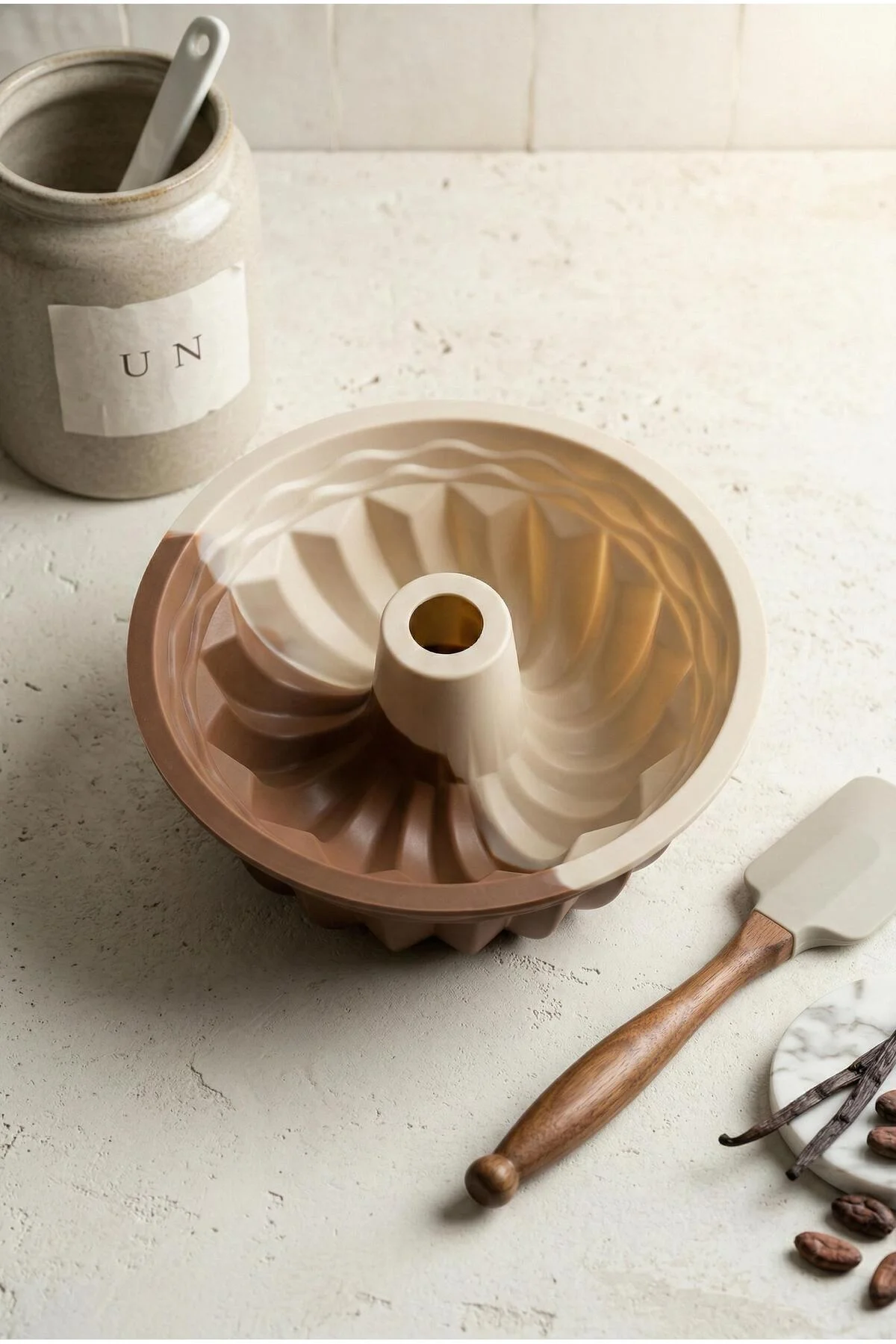 Silikon Dilimli Kek Kalıbı & Yapışmaz Isıya Dayanıklı Kek Pişirme Gereci (16 cm) - Görsel 4