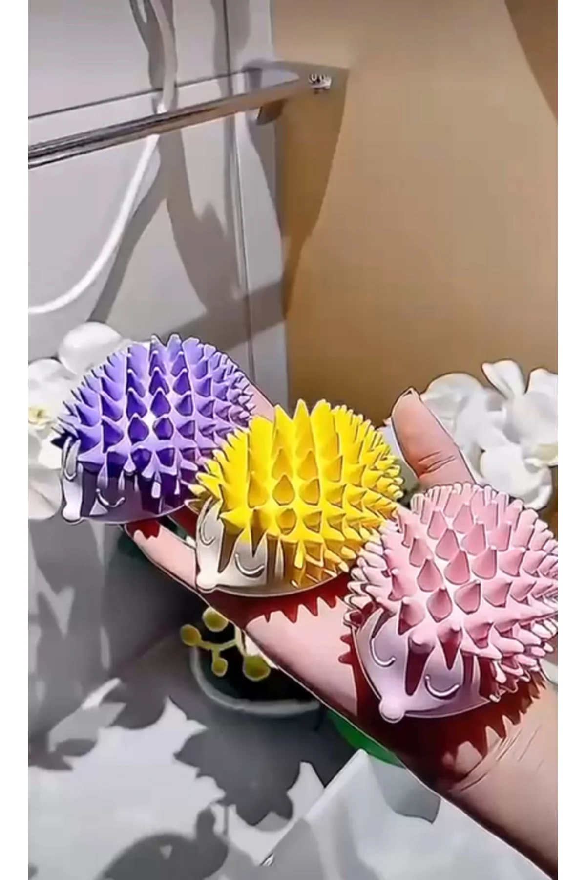 Silikon Saç Derisi Masaj Tarağı | Duşta Kullanım, Kirpi Başlıklı 