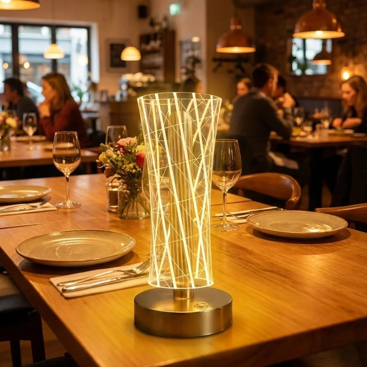 Silindirik Kristal Çizgi Model Led Masa Lambası – Gold Tabanlı, Dokunmatik, 3 Renk Işık Modlu, Şarjlı Modern Dekoratif Gece Lambası Bx40 Fiyatı, Yorumları ve Özellikleri