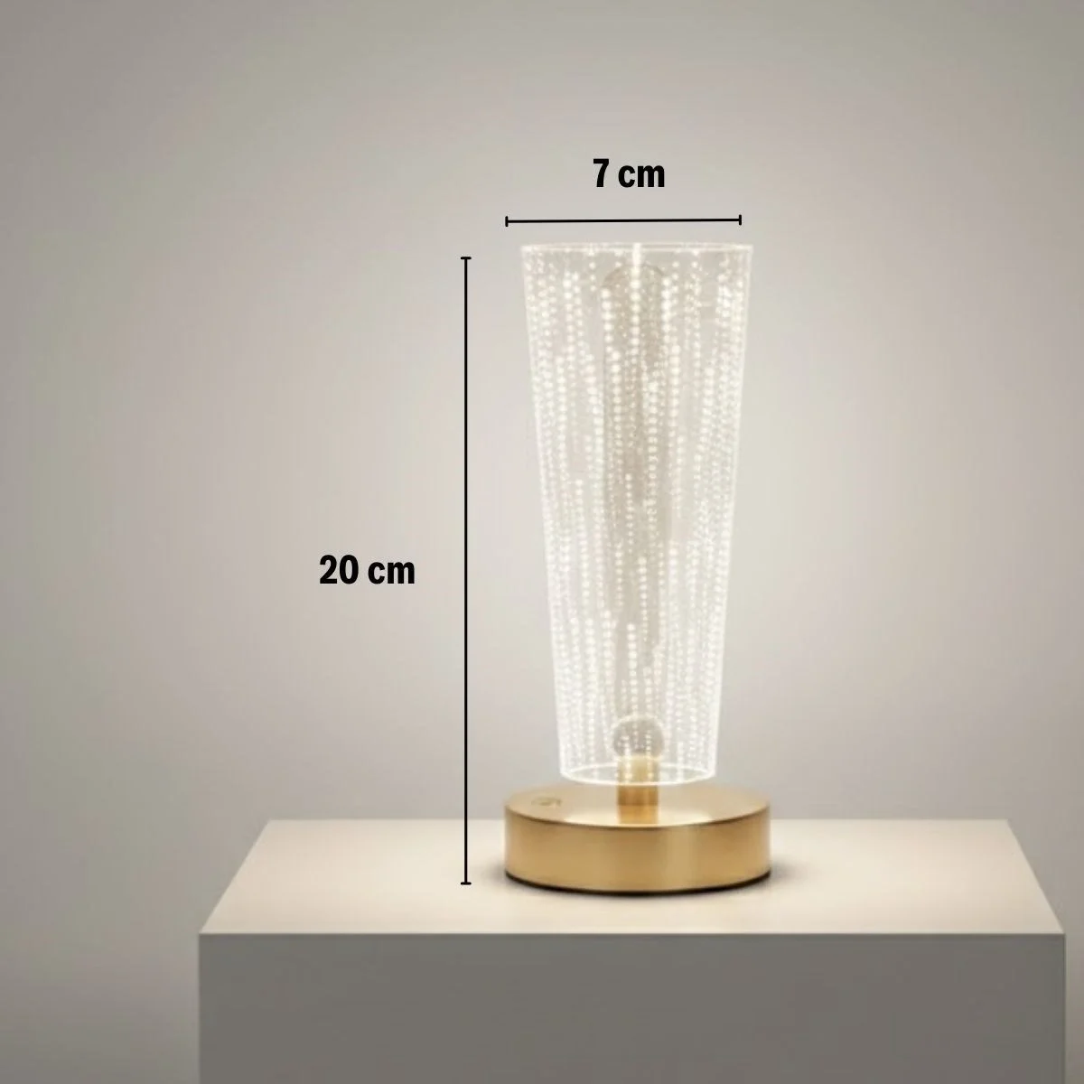 Silindirik Kristal Nokta Model Led Masa Lambası – Gold Tabanlı, Dokunmatik, 3 Renk Işık Modlu, Şarjlı Modern Dekoratif Gece Lambası Bx40 Fiyatı, Yorumları ve Özellikleri