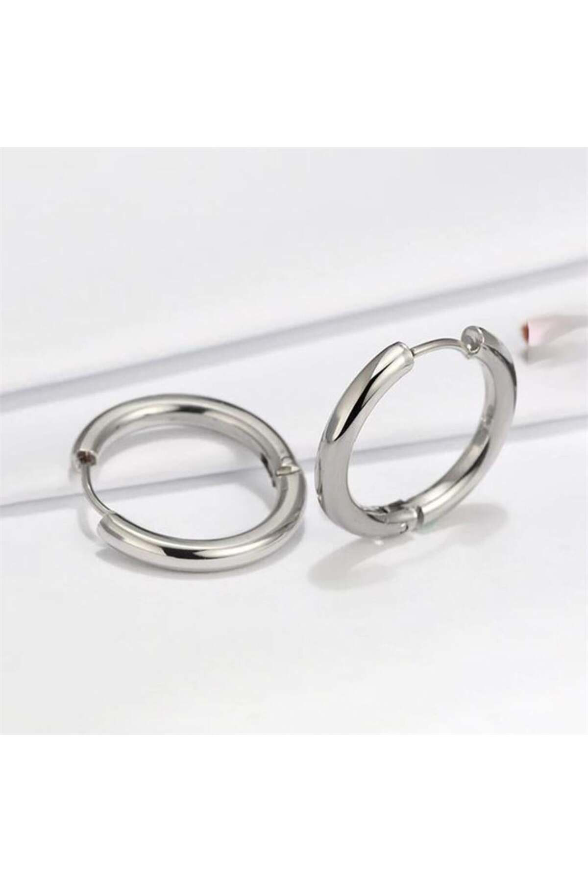 Silver Basic Şık Halka Küpe