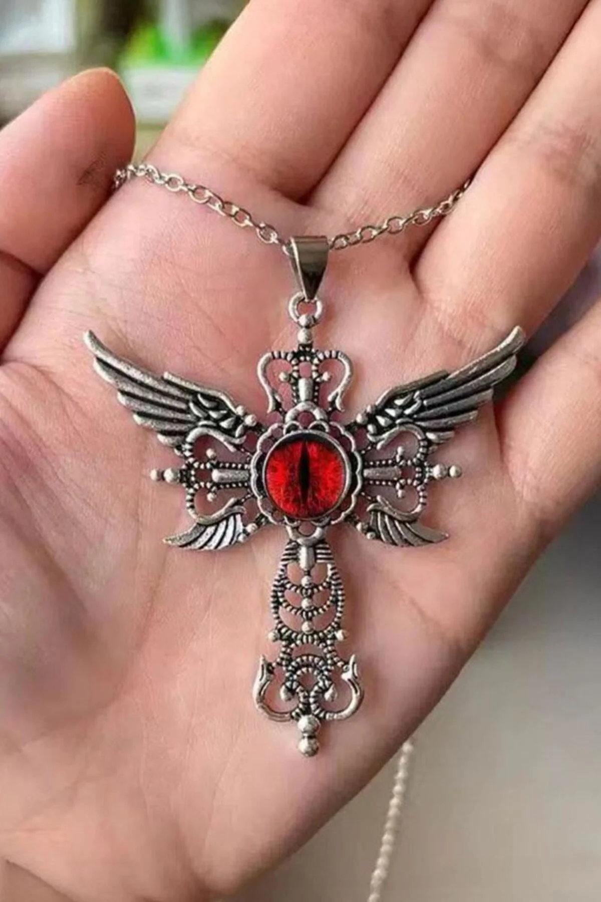Silver Gotik Kırmızı Şeytan Gözü Kolye