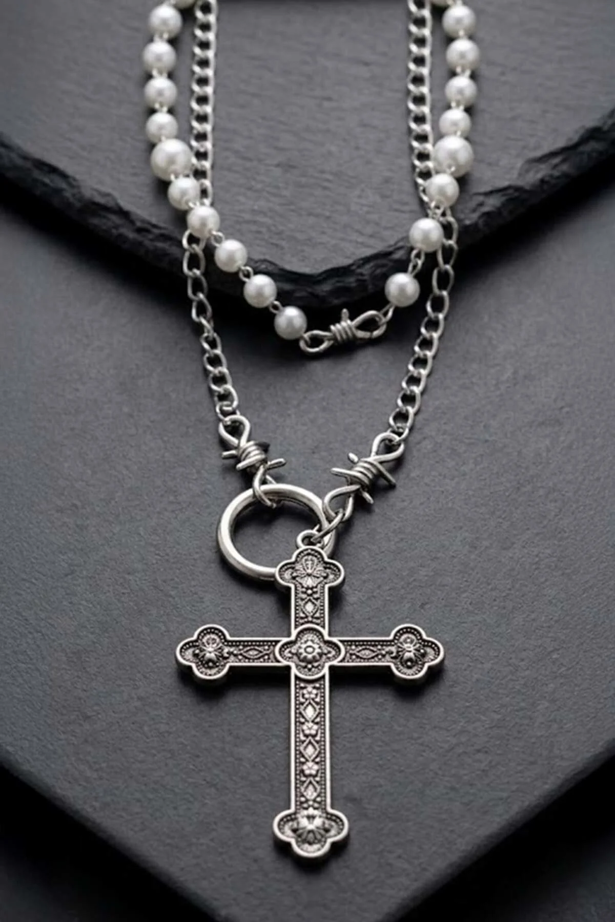 Silver İnci Şeritli Cross Diken Detaylı Gotik Kolye