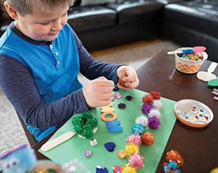Simli Ponpon 3 cm 50 Adet Karışık Renk Pon Pon Okul Etkinliği Simli Ponpon 3 cm 50 Adet Karışık Renk Pon Pon Okul Etkinliği