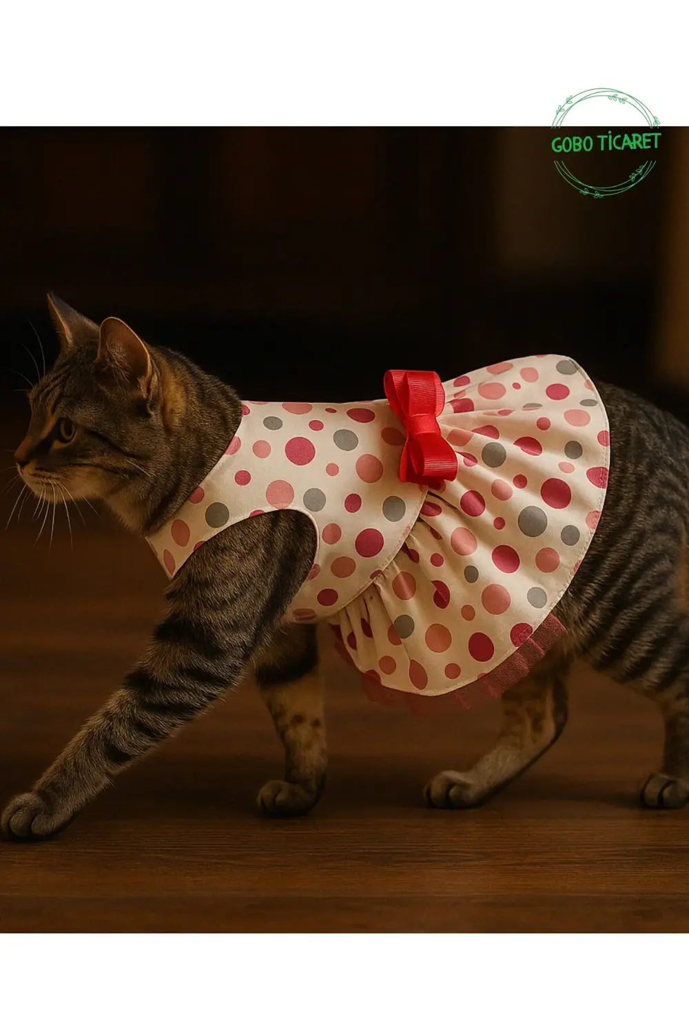 Şirin Puantiyeli Beyaz Kedi Köpek Kıyafeti Elbisesi Fuşya Fiyonkl