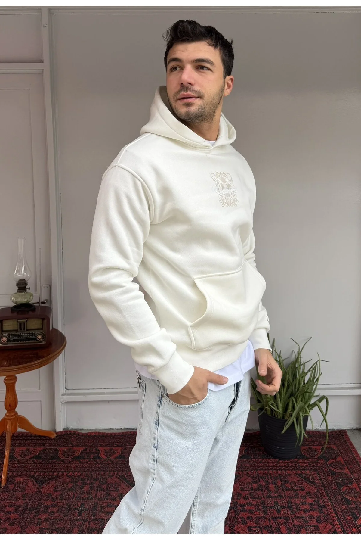 Sırt Baskılı Dark Garden Oversize Sweatshirt